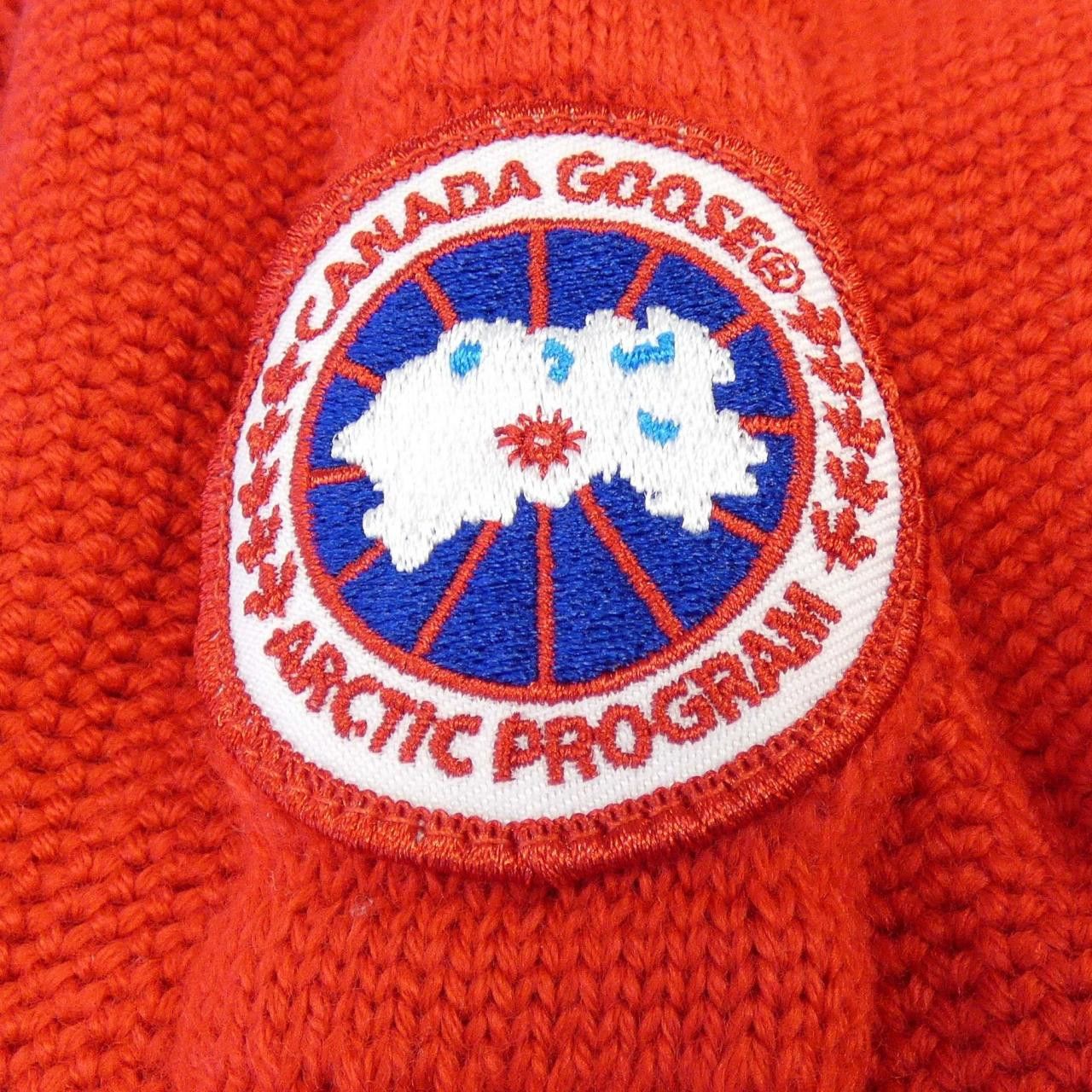 Canada Goose Canada Goose Canada Goose Knitwear Textile Tops 6810M DUTY FREE for USA Size ONE SIZE - 7 Thumbnail