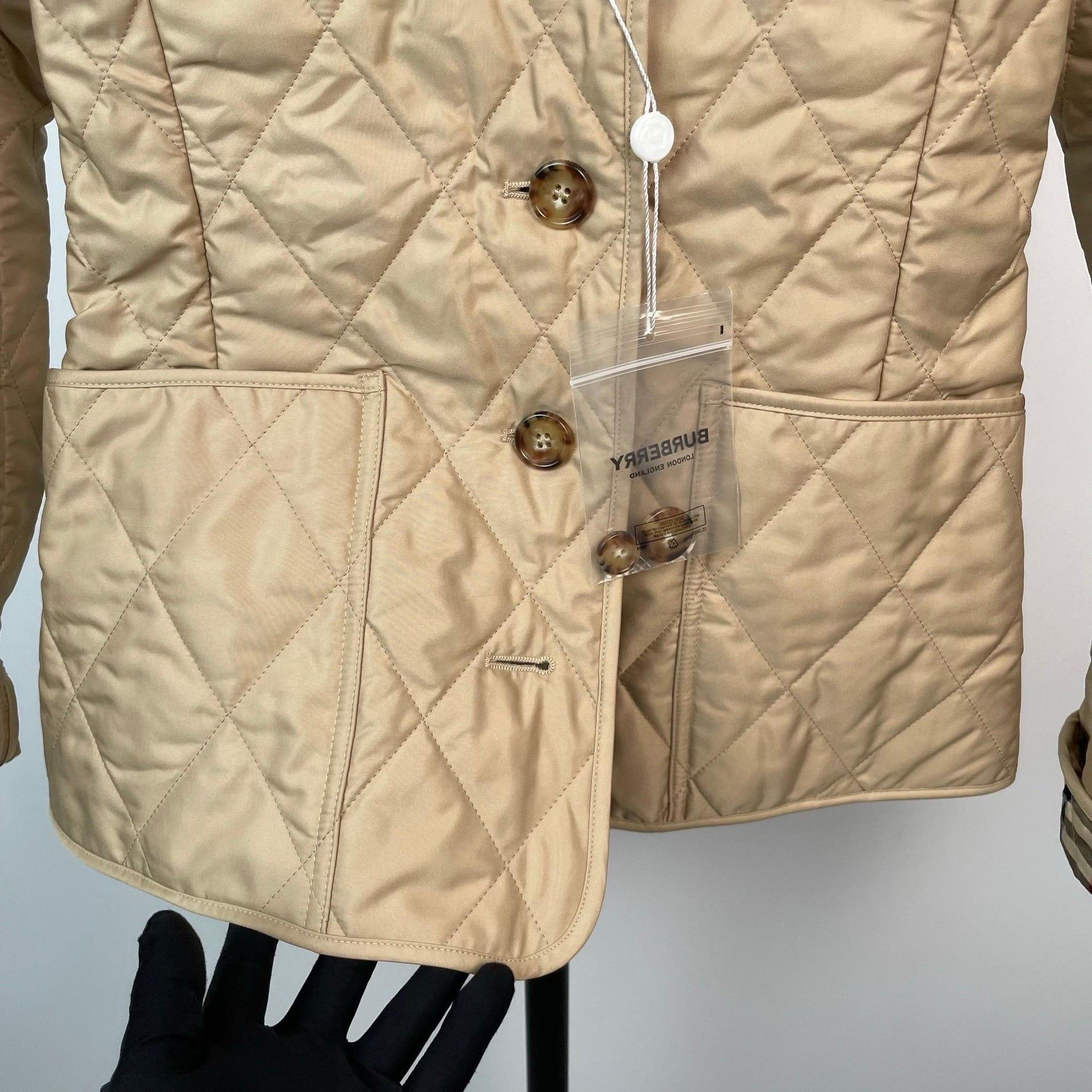 Burberry Burberry Beige Jacket 36 Women Size S / US 4 / IT 40 - 3 Thumbnail