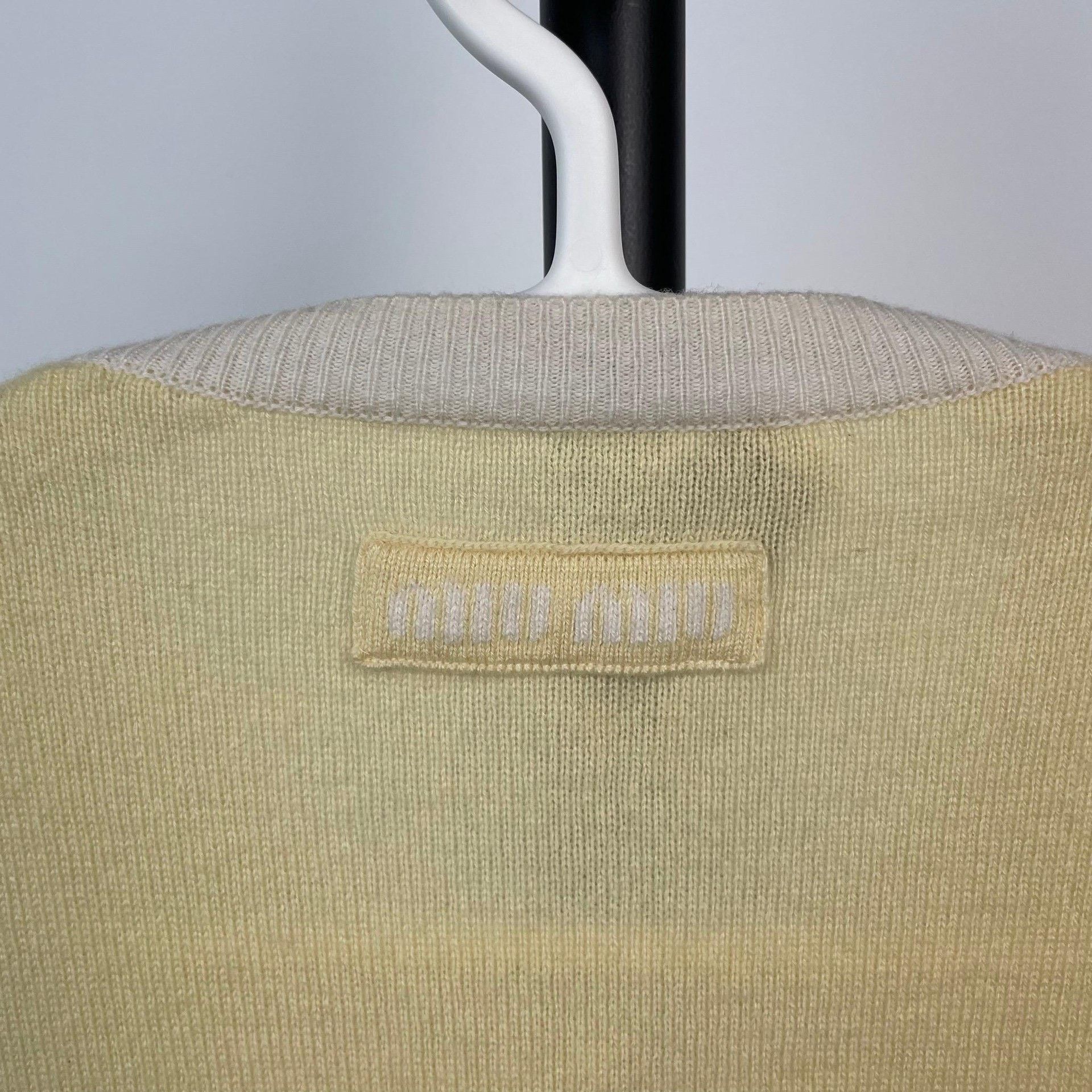 Miu Miu Miu Miu Yellow Sweater 24 Women Size XS / US 0-2 / IT 36-38 - 5 Thumbnail