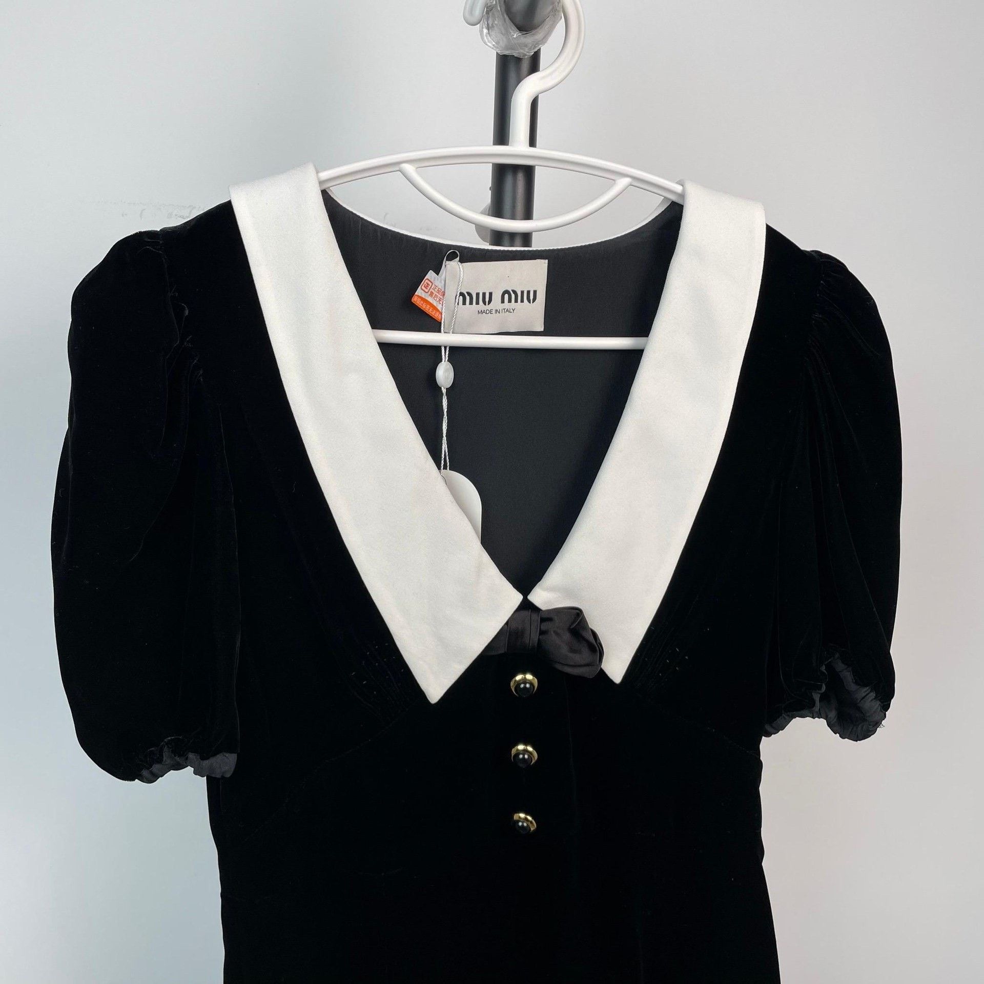 Miu Miu Miu Miu Velvet Black Dress 40 Women Size M / US 6-8 / IT 42-44 - 2 Thumbnail