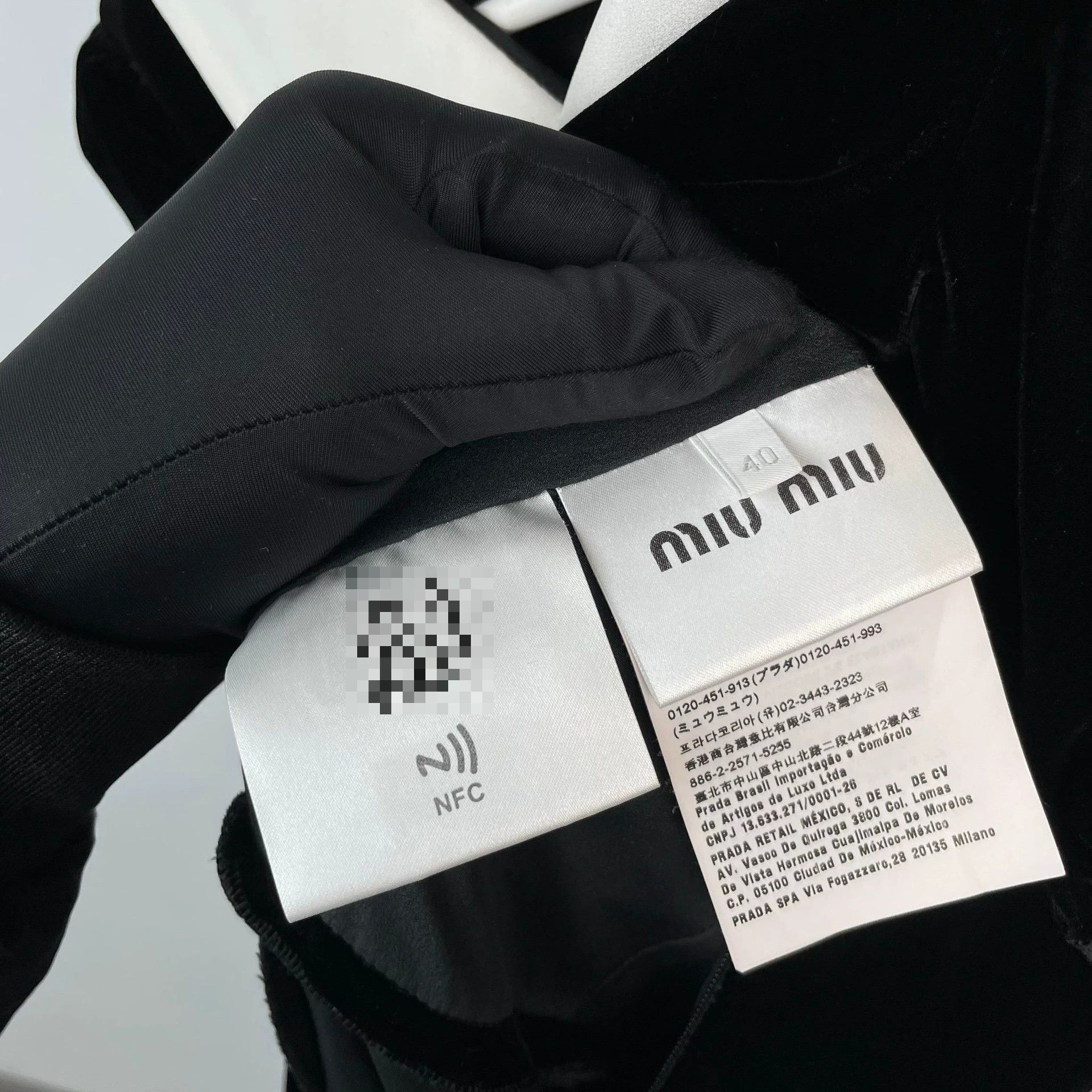 Miu Miu Miu Miu Velvet Black Dress 40 Women Size M / US 6-8 / IT 42-44 - 4 Thumbnail