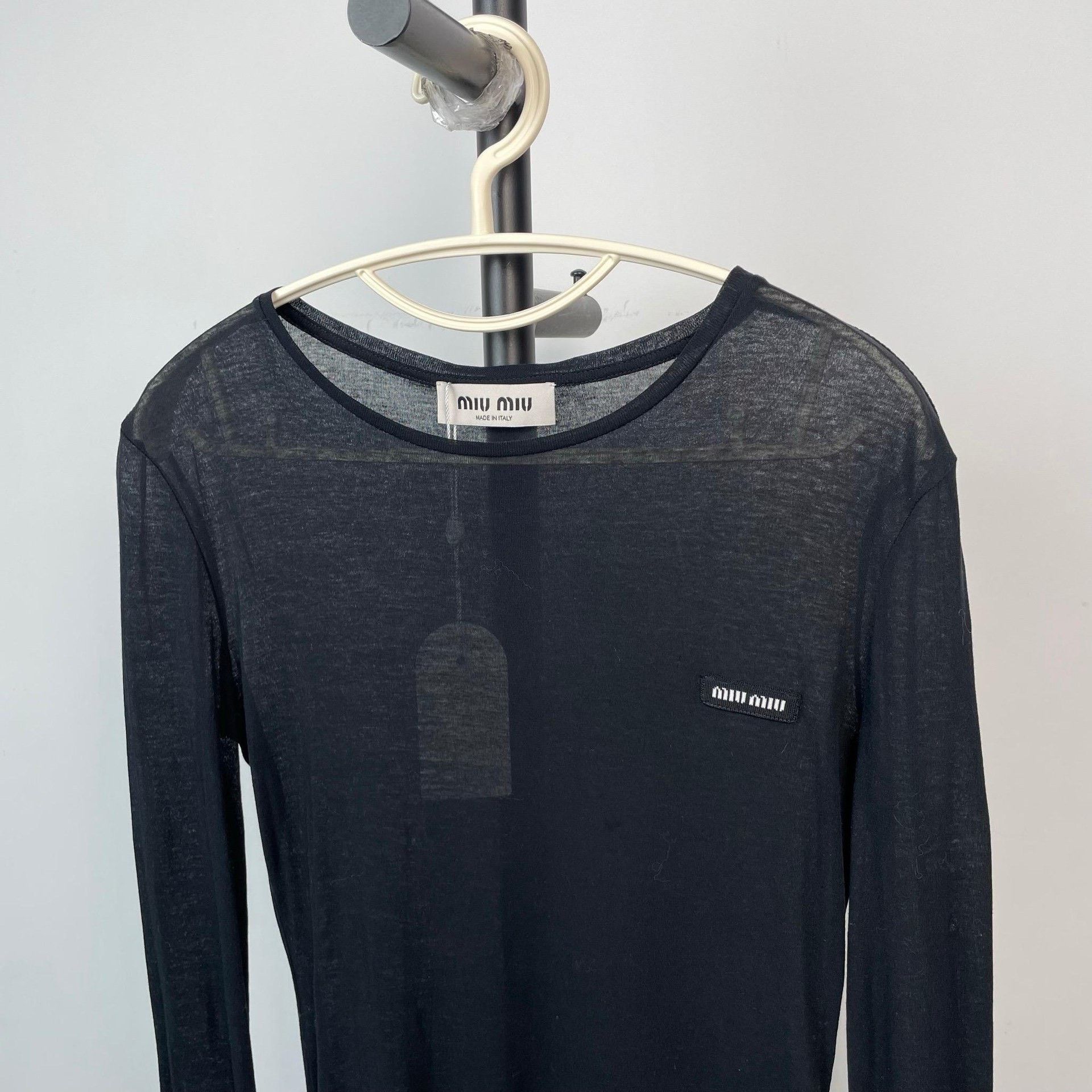 Miu Miu Miu Miu Gray T-Shirt XS Women Size XS / US 0-2 / IT 36-38 - 3 Thumbnail