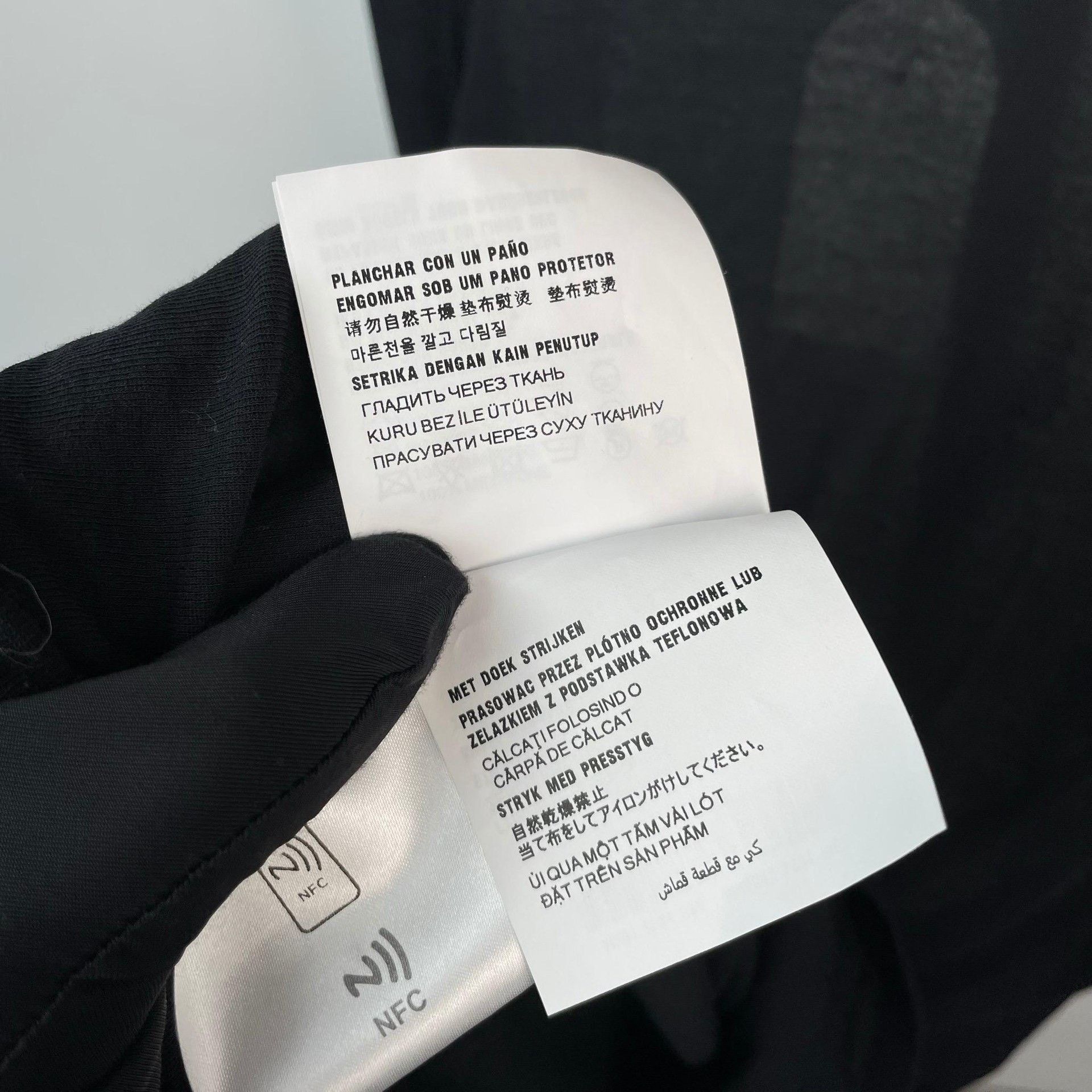 Miu Miu Miu Miu Gray T-Shirt XS Women Size XS / US 0-2 / IT 36-38 - 9 Thumbnail