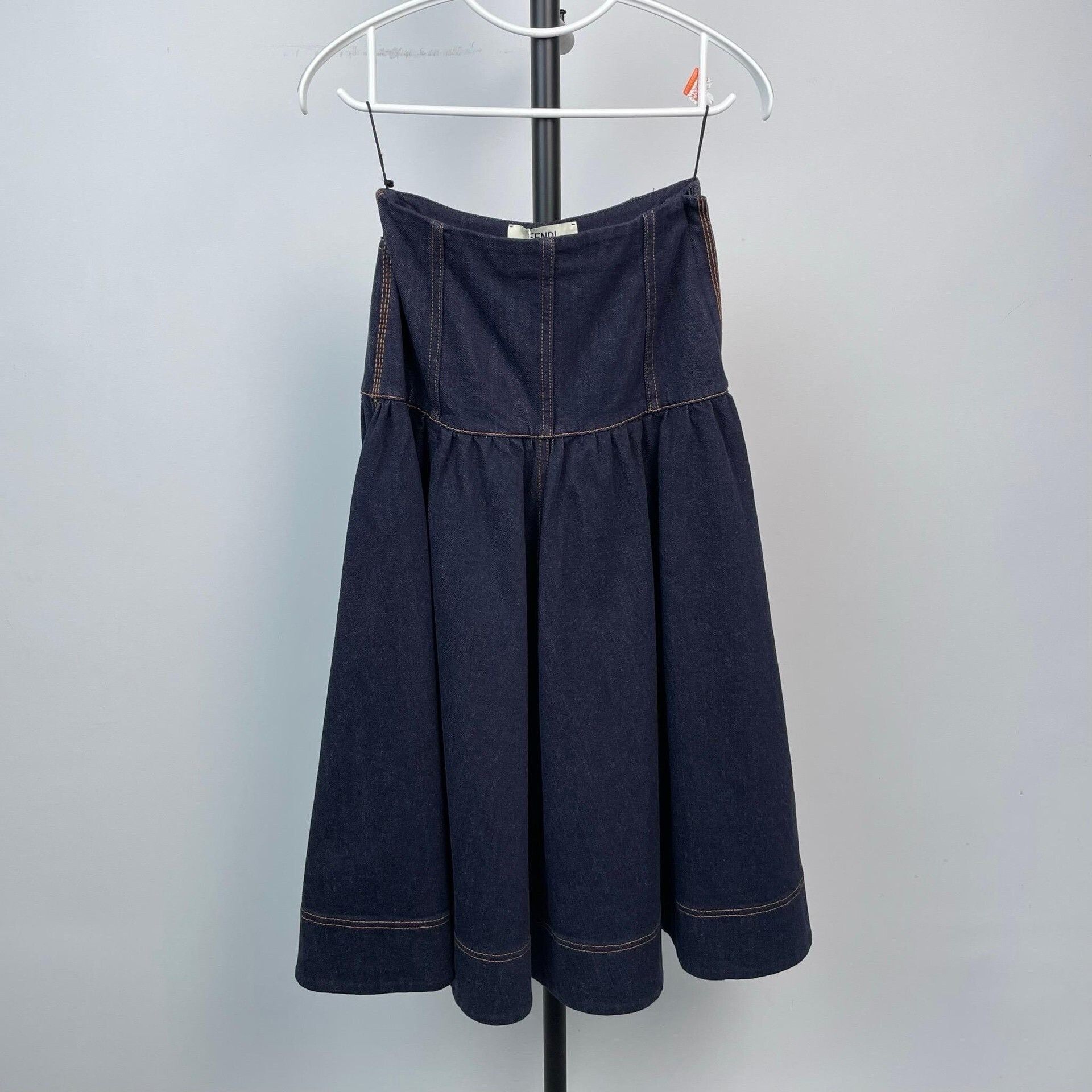 Fendi Fendi Embroidered Long Blue Skirt 36 Women Size 36" / US 14 / IT 50 - 2 Thumbnail