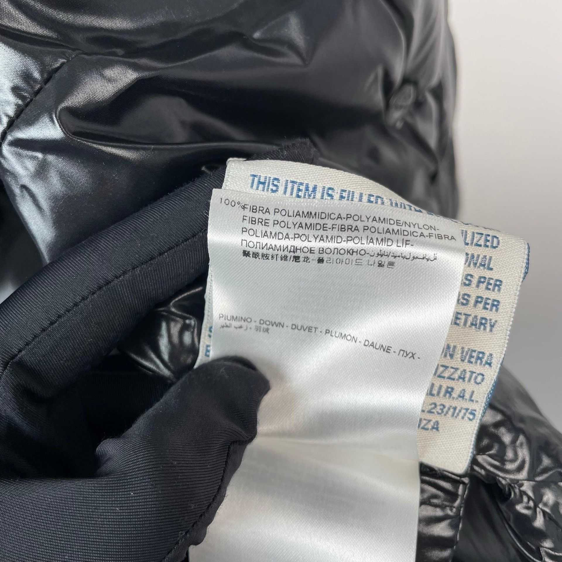 Moncler Moncler Black Down Jacket L Women Size L / US 10 / IT 46 - 7 Thumbnail