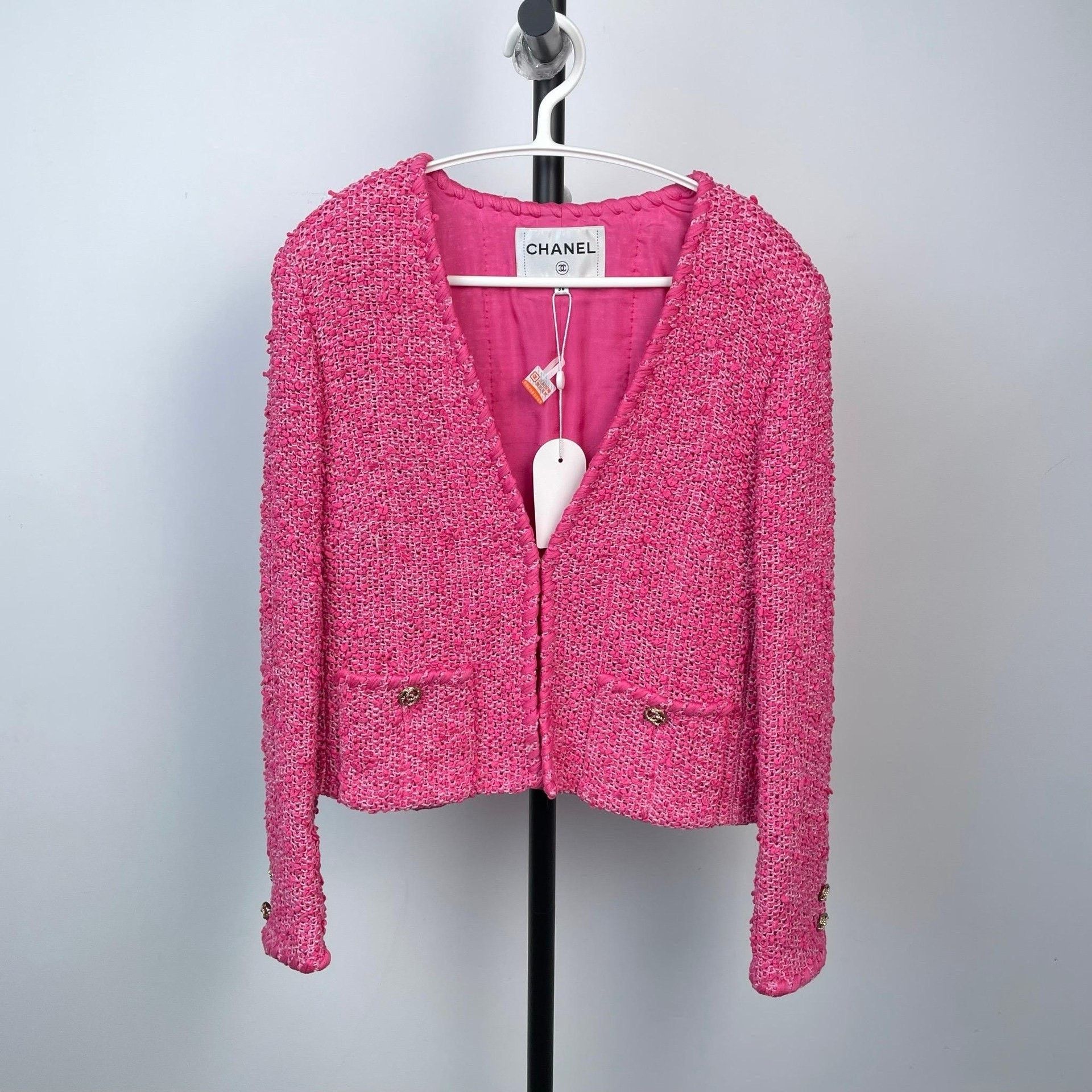 Chanel Chanel Pink Sweater 38 Women Size S / US 4 / IT 40 - 9 Thumbnail