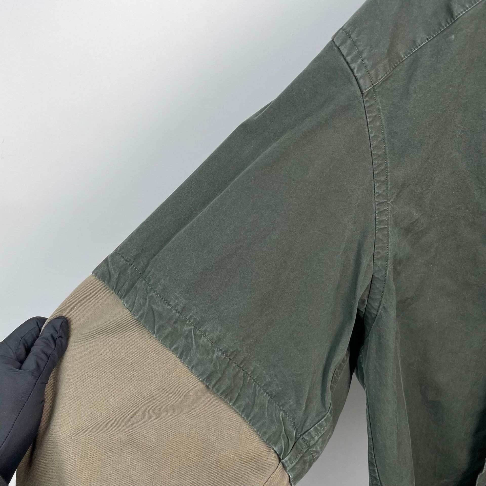 Balenciaga Balenciaga Green Shirt 22 Men Size US XS / EU 42 / 0 - 5 Thumbnail
