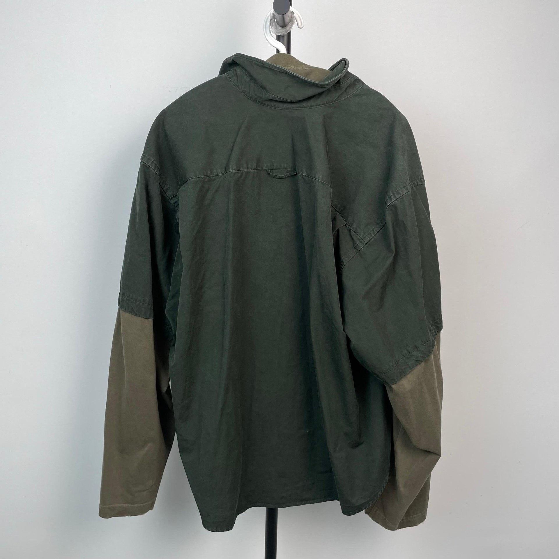 Balenciaga Balenciaga Green Shirt 22 Men Size US XS / EU 42 / 0 - 2 Thumbnail