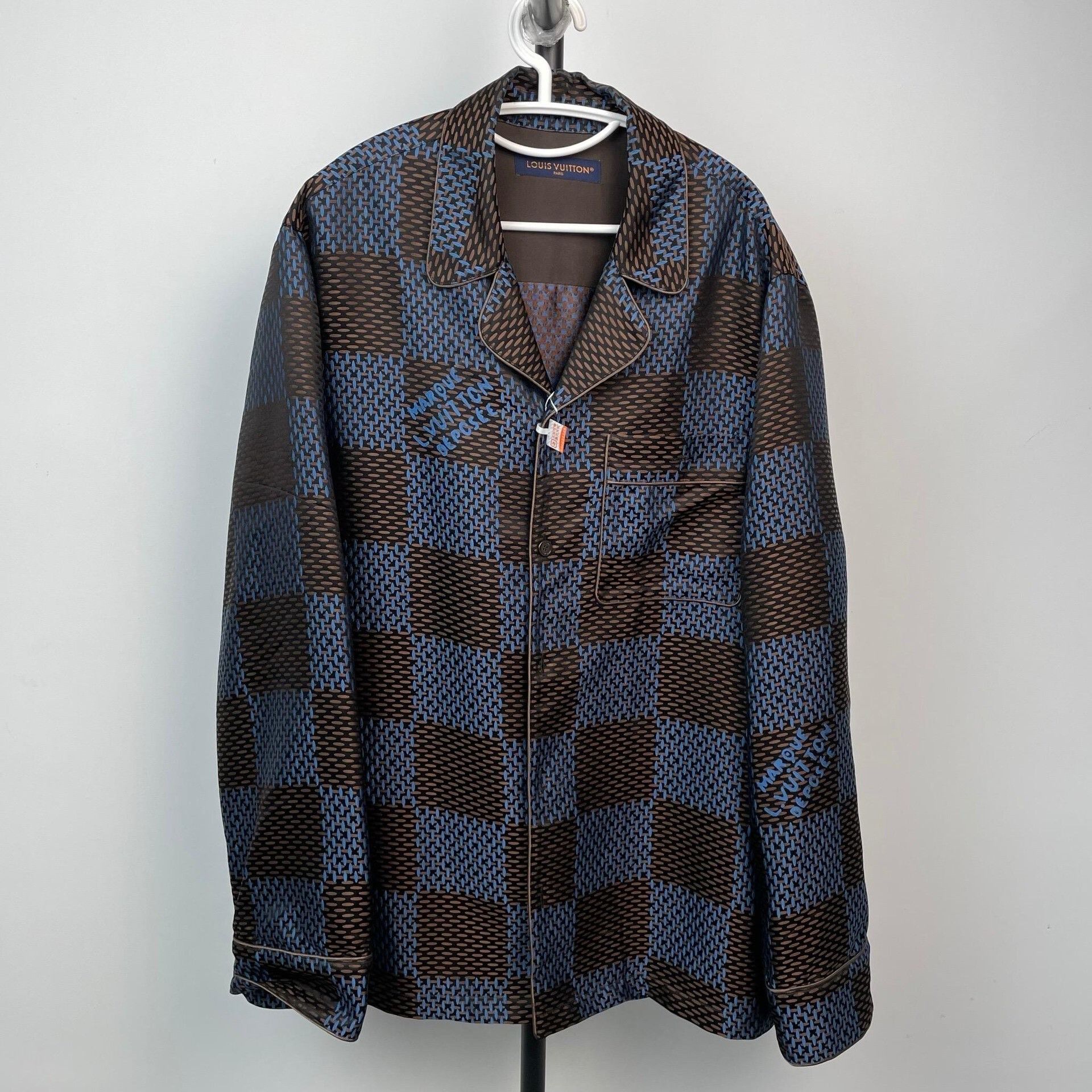 Louis Vuitton Louis Vuitton Blue Shirt XL Men Size US XL / EU 56 / 4 - 9 Thumbnail