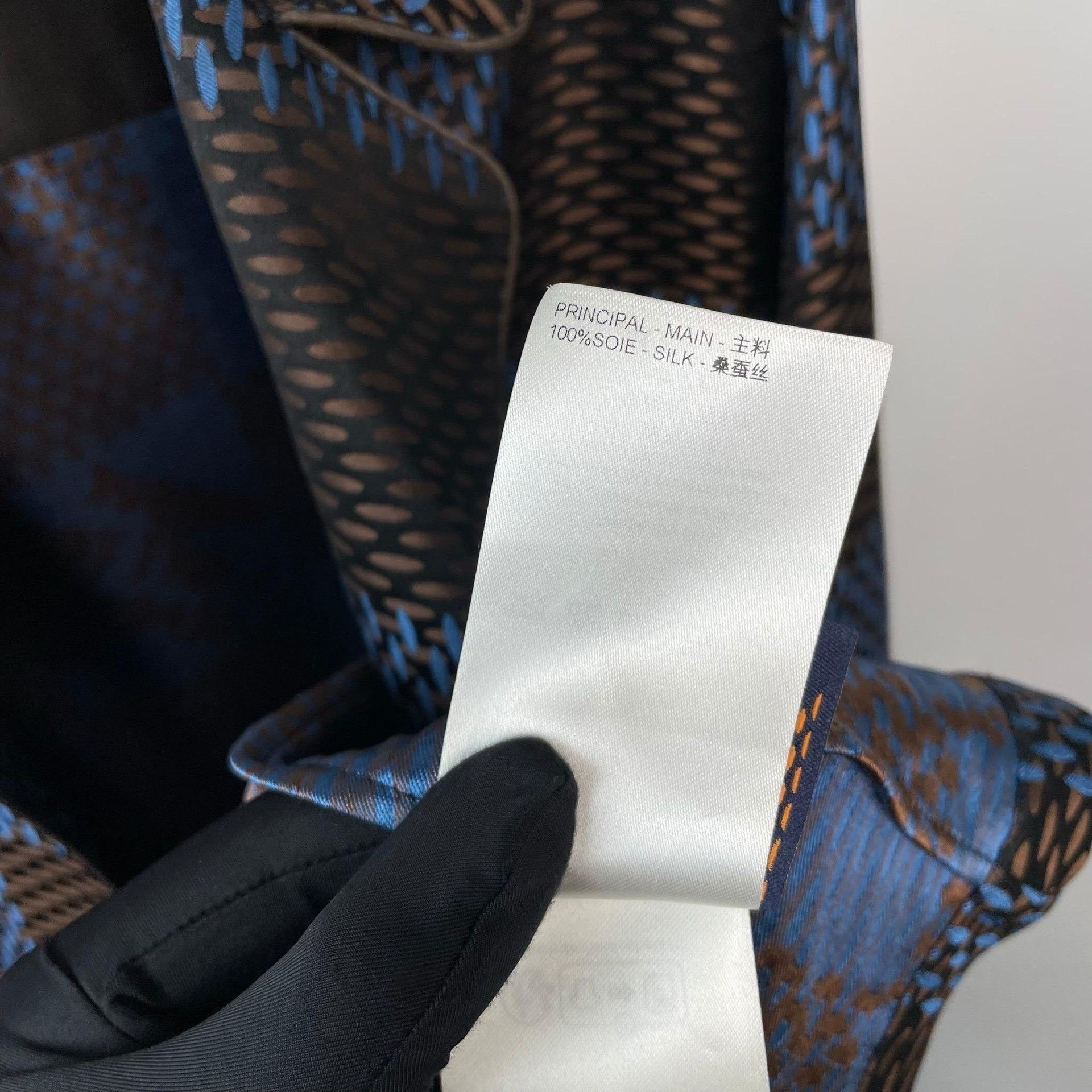 Louis Vuitton Louis Vuitton Blue Shirt XL Men Size US XL / EU 56 / 4 - 8 Thumbnail