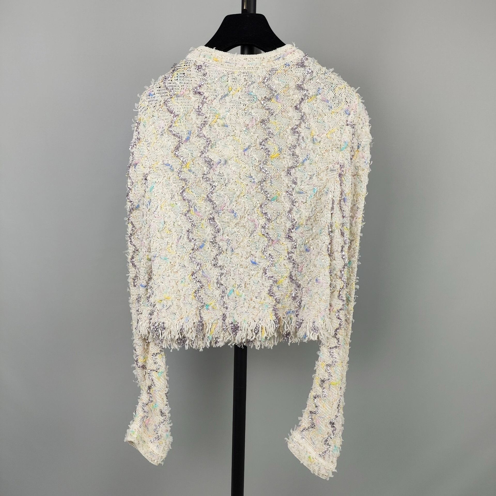 Chanel Chanel White Sweater 22 Women Size XS / US 0-2 / IT 36-38 - 2 Thumbnail