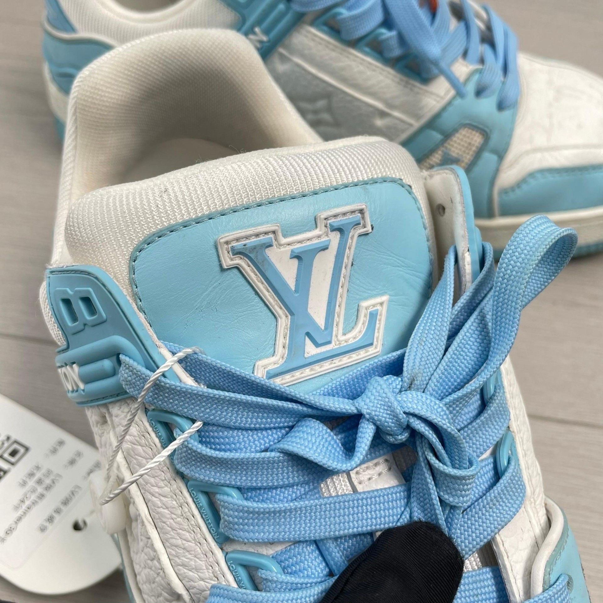 Louis Vuitton Louis Vuitton Blue Lowtop Sneakers 39 Men Size US 6.5 / EU 39-40 - 6 Thumbnail