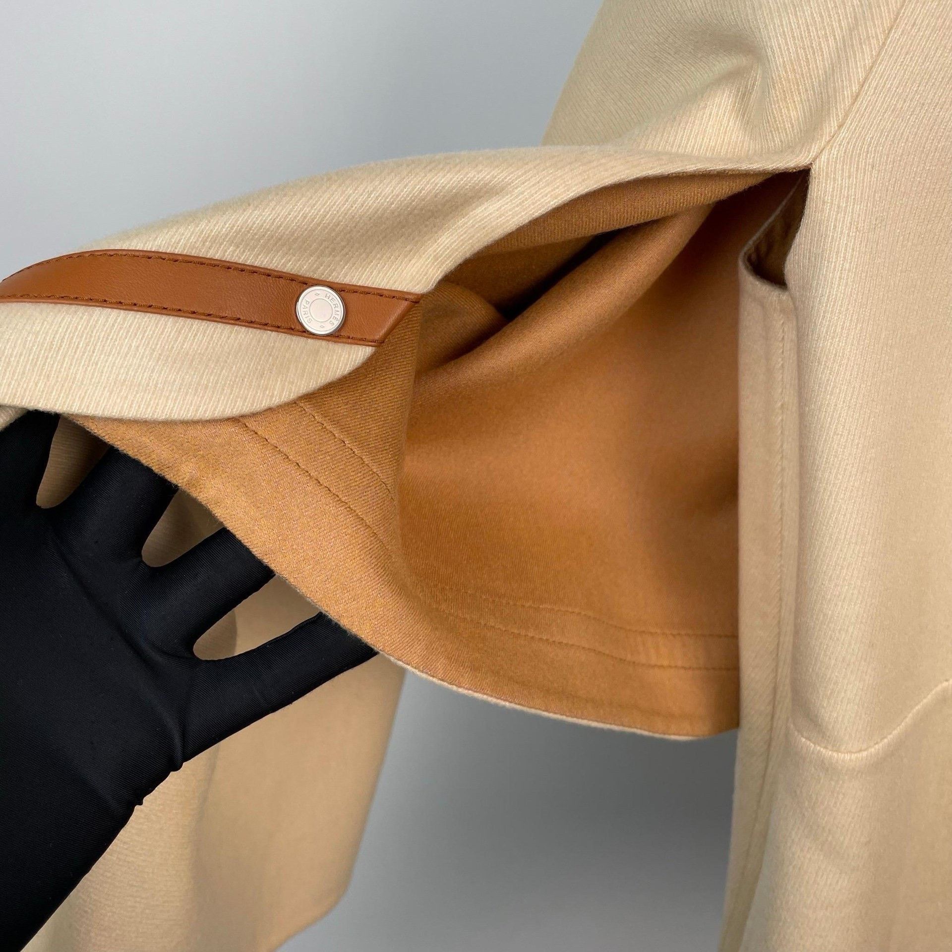 Hermes Hermes Beige Coat 34 Women Size XS / US 0-2 / IT 36-38 - 4 Thumbnail