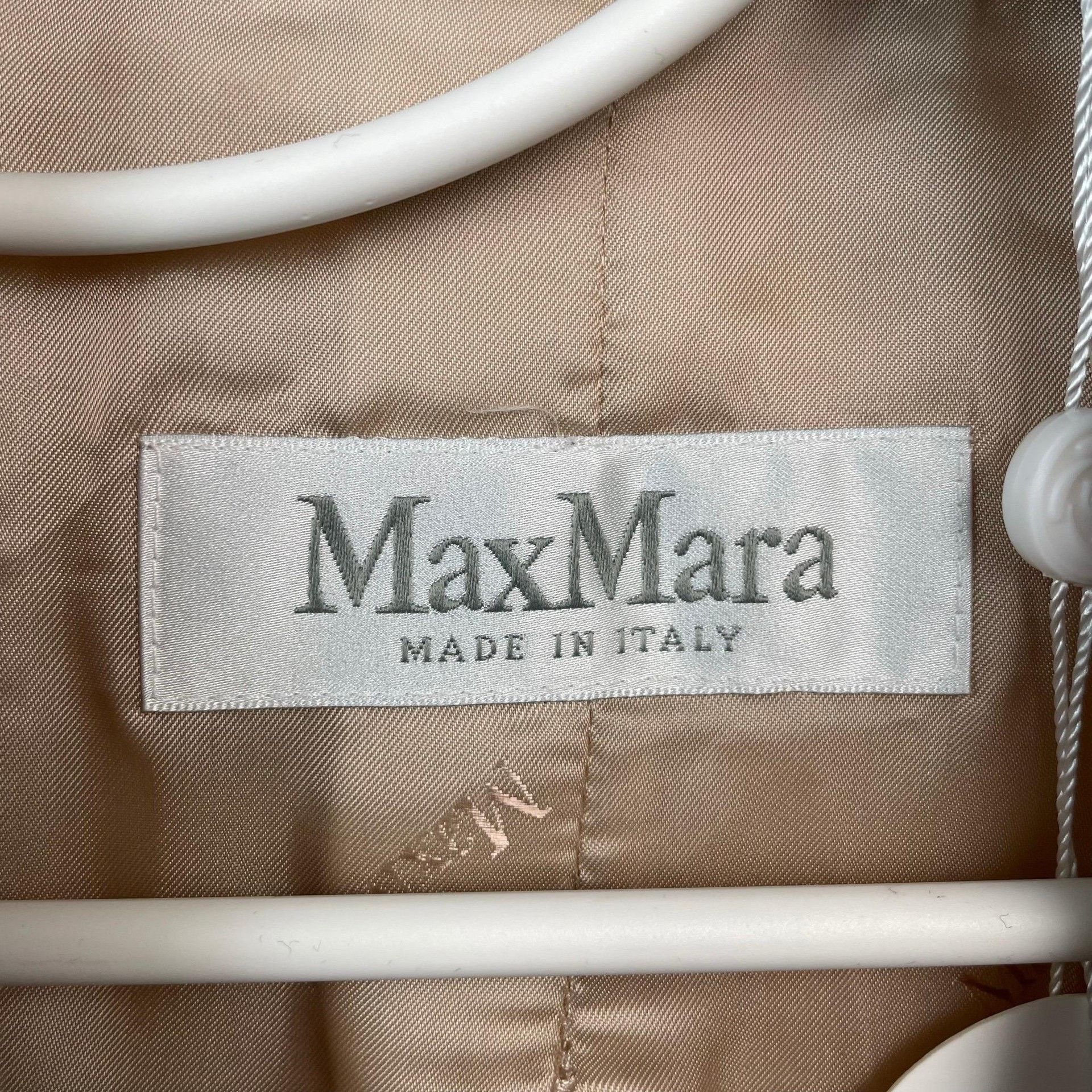 Max Mara Max Mara Beige Jacket 40 Women Size M / US 6-8 / IT 42-44 - 4 Thumbnail