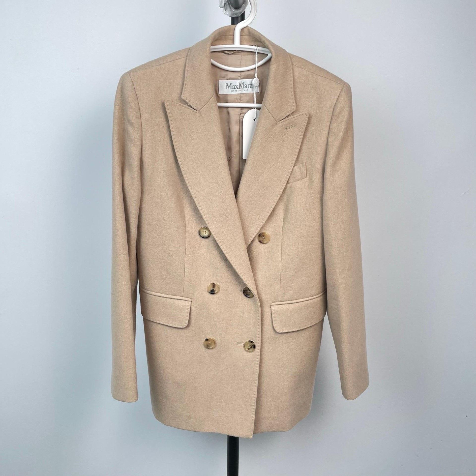 Max Mara Max Mara Beige Jacket 40 Women Size M / US 6-8 / IT 42-44 - 9 Thumbnail