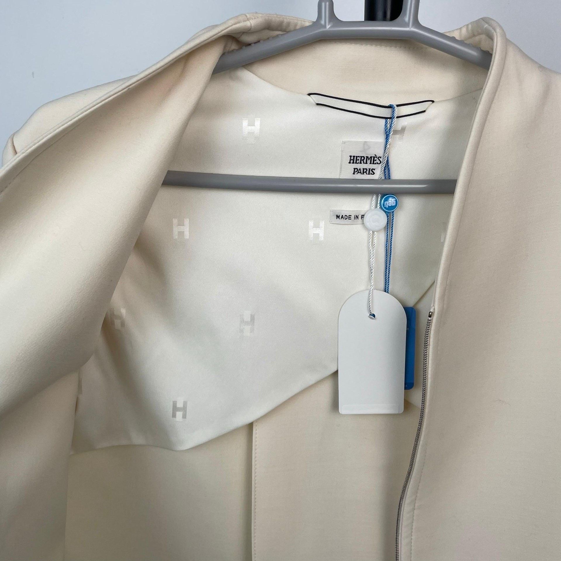 Hermes Hermes White Jacket M Women Size M / US 6-8 / IT 42-44 - 4 Thumbnail