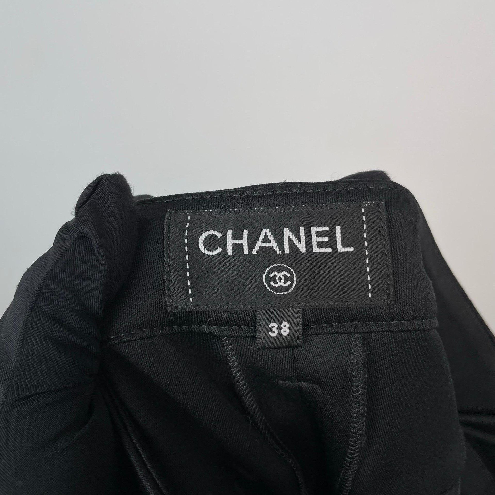 Chanel Chanel Wool Black Pants 25 Women Size 25" / US 0 / IT 36 - 4 Thumbnail