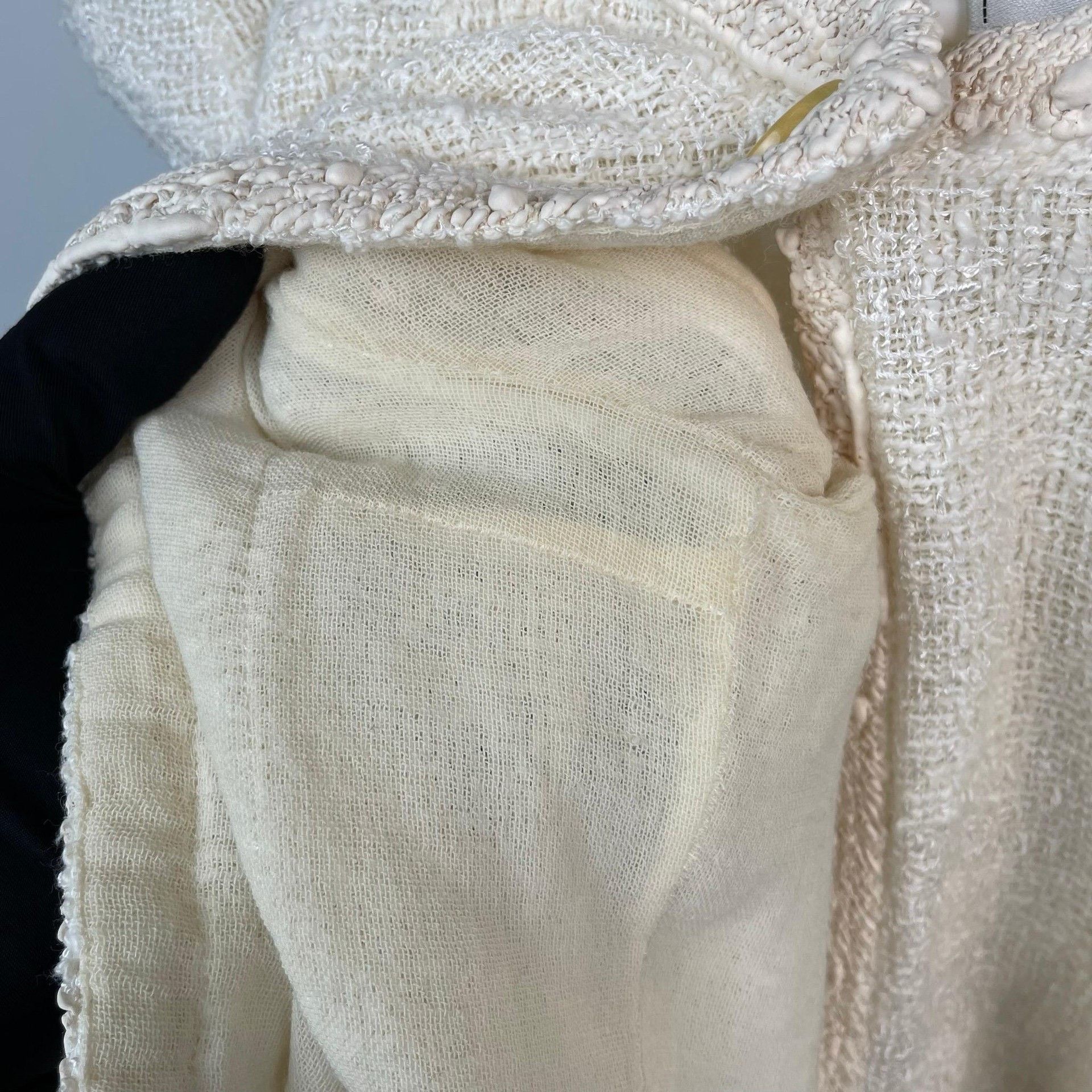 Chanel Chanel Vintage White Jacket 38 Women Size S / US 4 / IT 40 - 5 Thumbnail