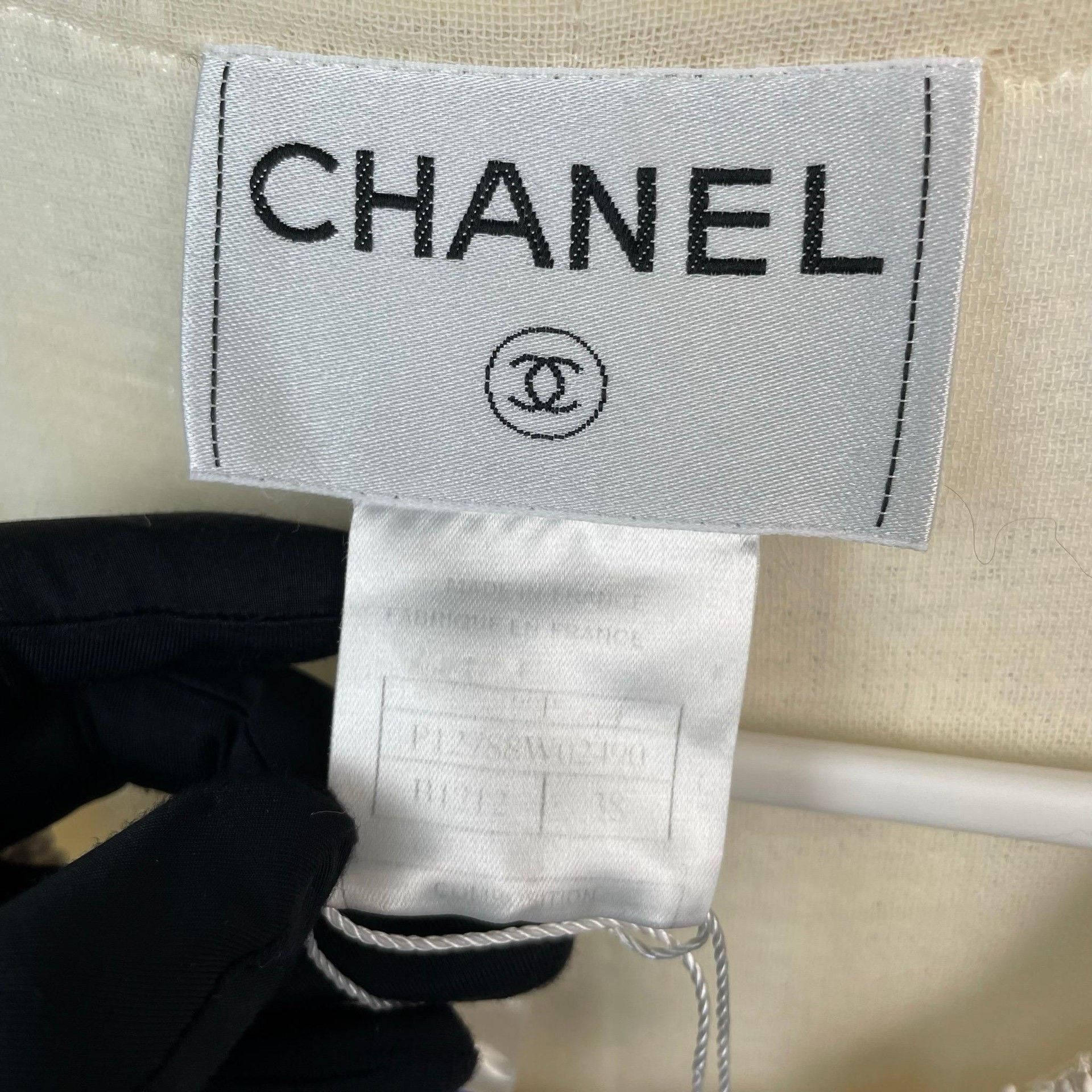 Chanel Chanel Vintage White Jacket 38 Women Size S / US 4 / IT 40 - 6 Thumbnail