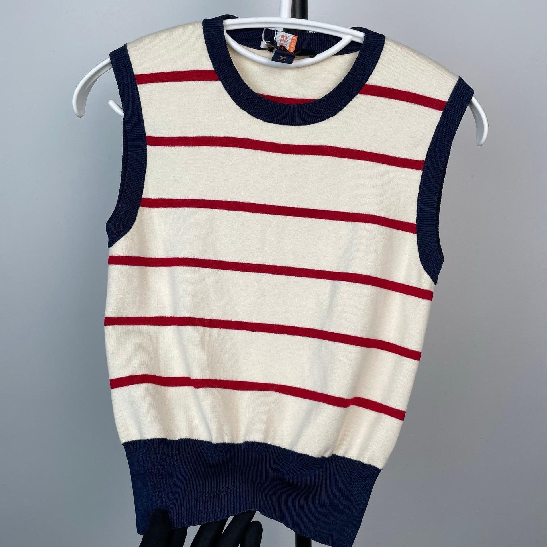 Louis Vuitton Louis Vuitton Blue Tank Top XS Women Size XS / US 0-2 / IT 36-38 - 2 Thumbnail
