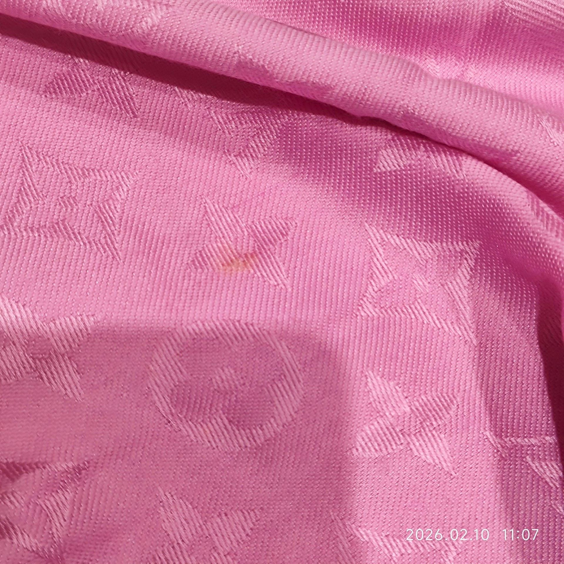 Louis Vuitton Louis Vuitton Pink Scarf M Men Size ONE SIZE - 3 Thumbnail