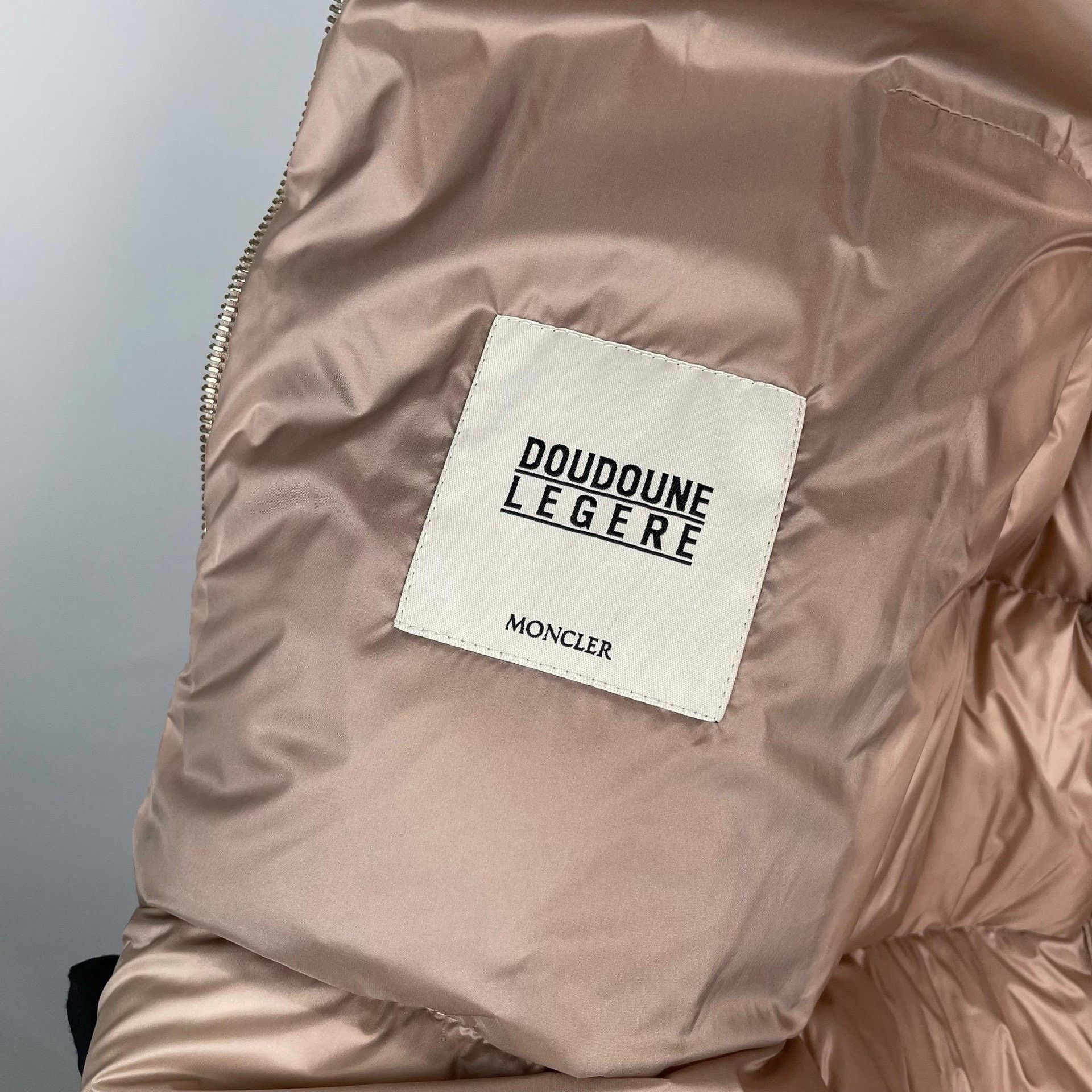 Moncler Moncler Pink Down Jacket 2XL Women Size XS / US 0-2 / IT 36-38 - 7 Thumbnail