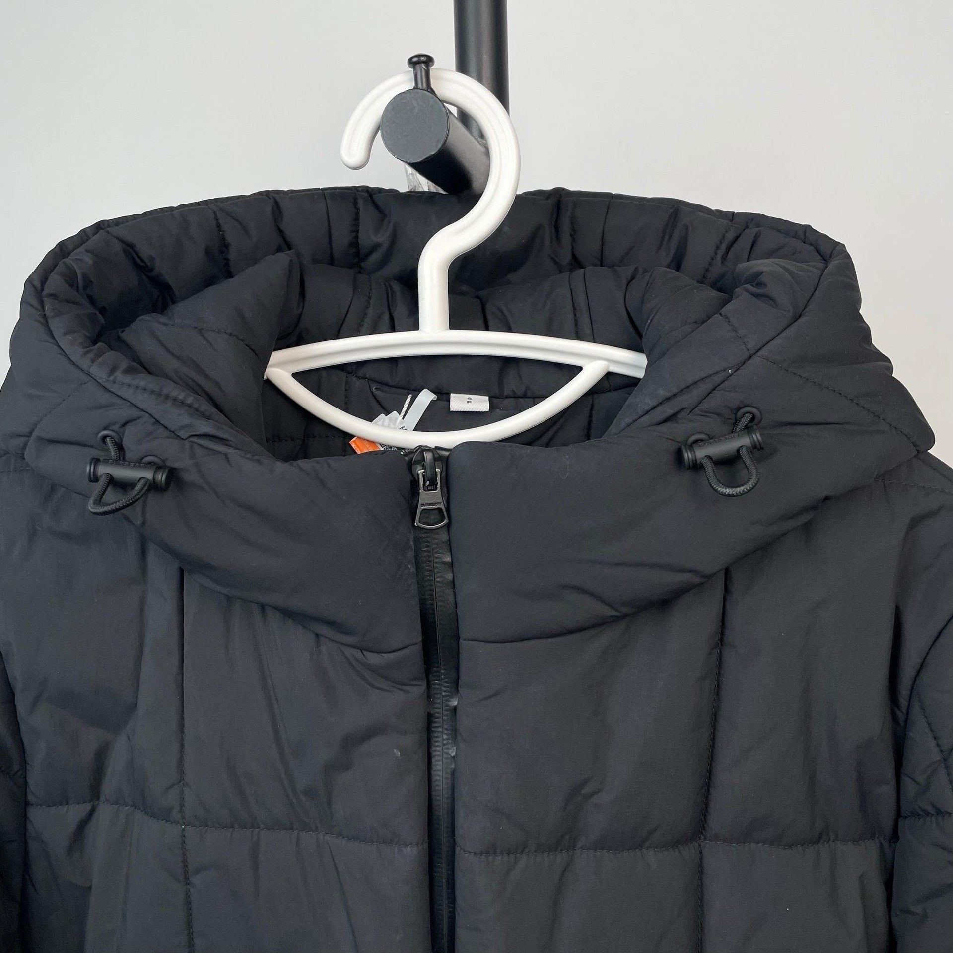 Burberry Burberry Black Down Jacket S Women Size S / US 4 / IT 40 - 4 Thumbnail