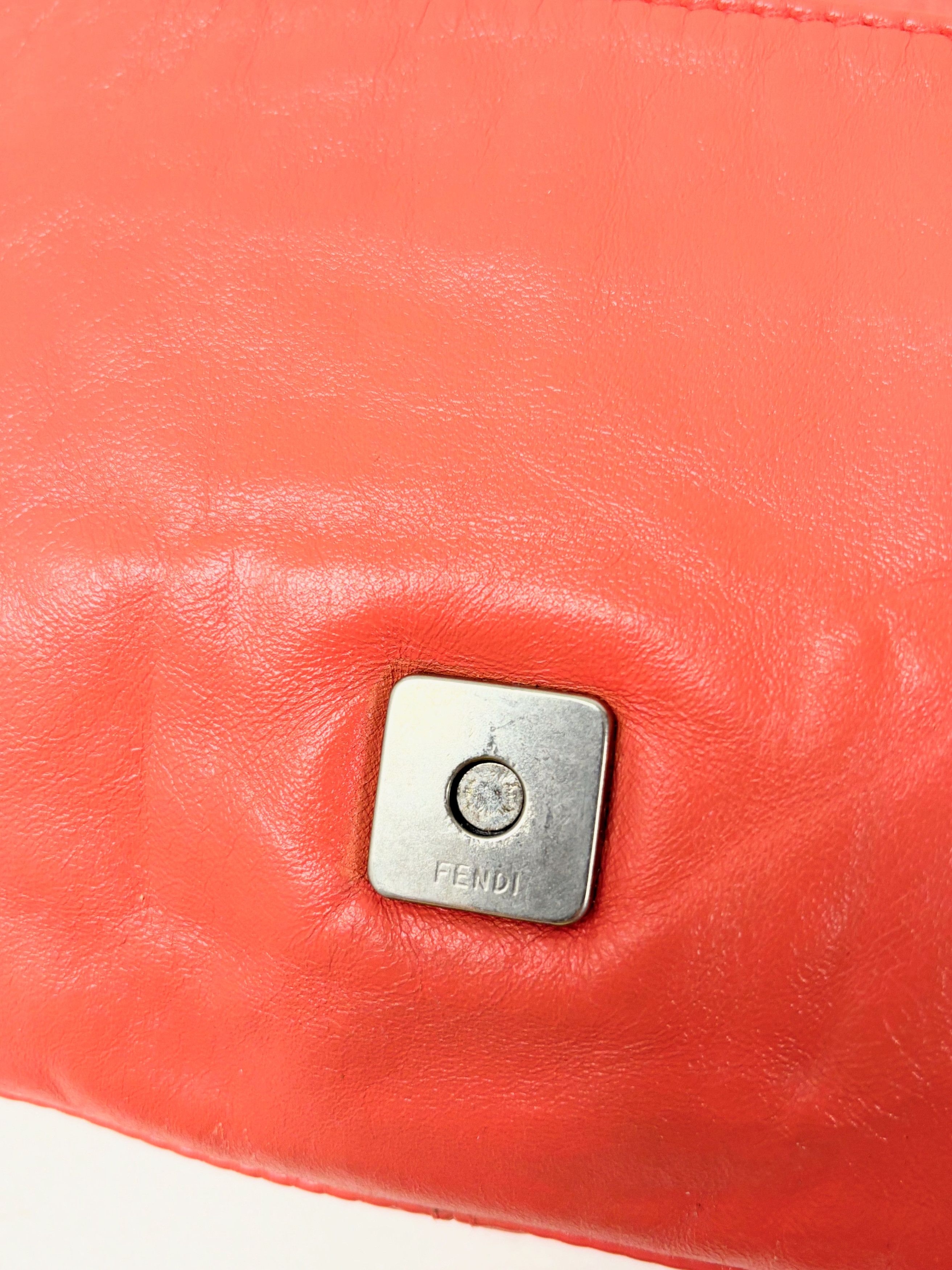Fendi Sac Baguette Corail Size ONE SIZE - 10 Thumbnail
