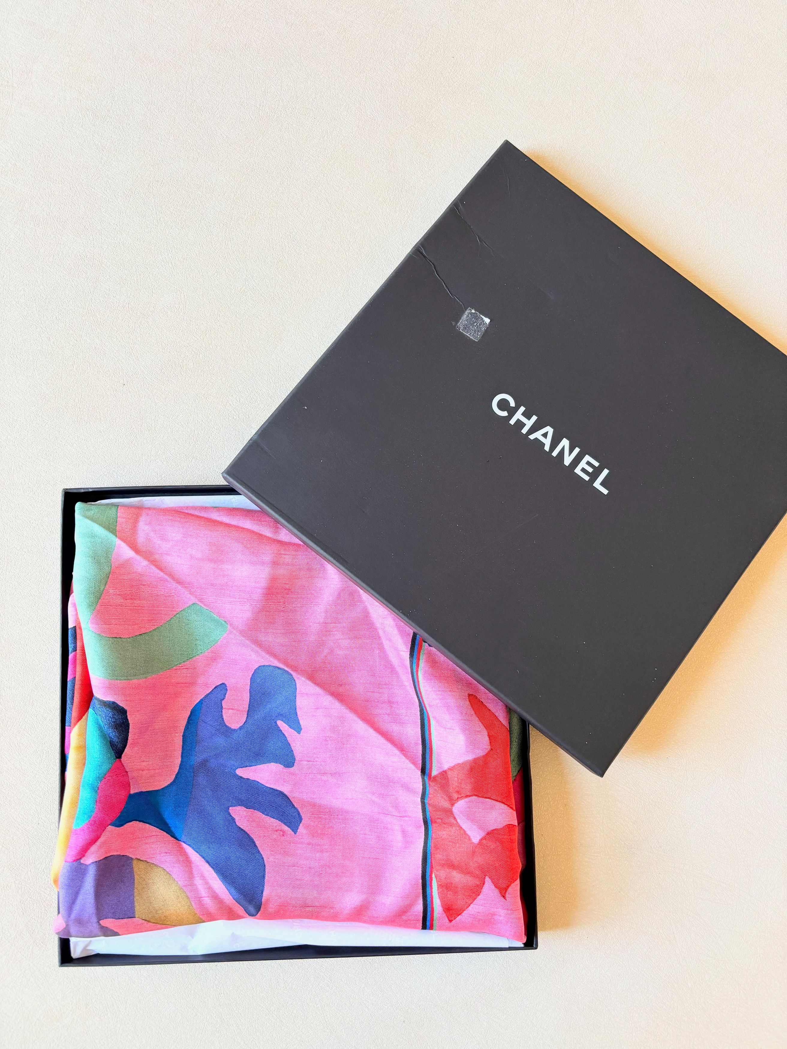 Chanel Carré en soie Size ONE SIZE - 3 Thumbnail