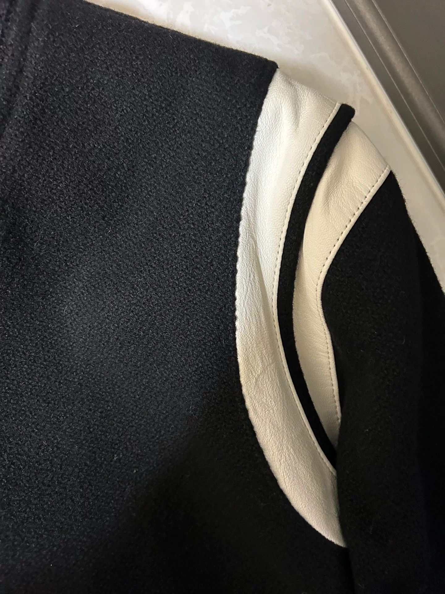 Saint Laurent Paris Saint Laurent Black White Baseball Jacket Size US L / EU 52-54 / 3 - 3 Thumbnail