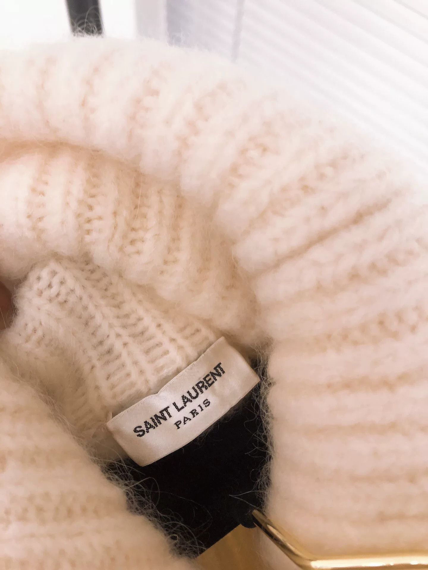 Saint Laurent Paris Saint Laurent Fuzzy Turtleneck Sweater Size S / US 4 / IT 40 - 9 Thumbnail