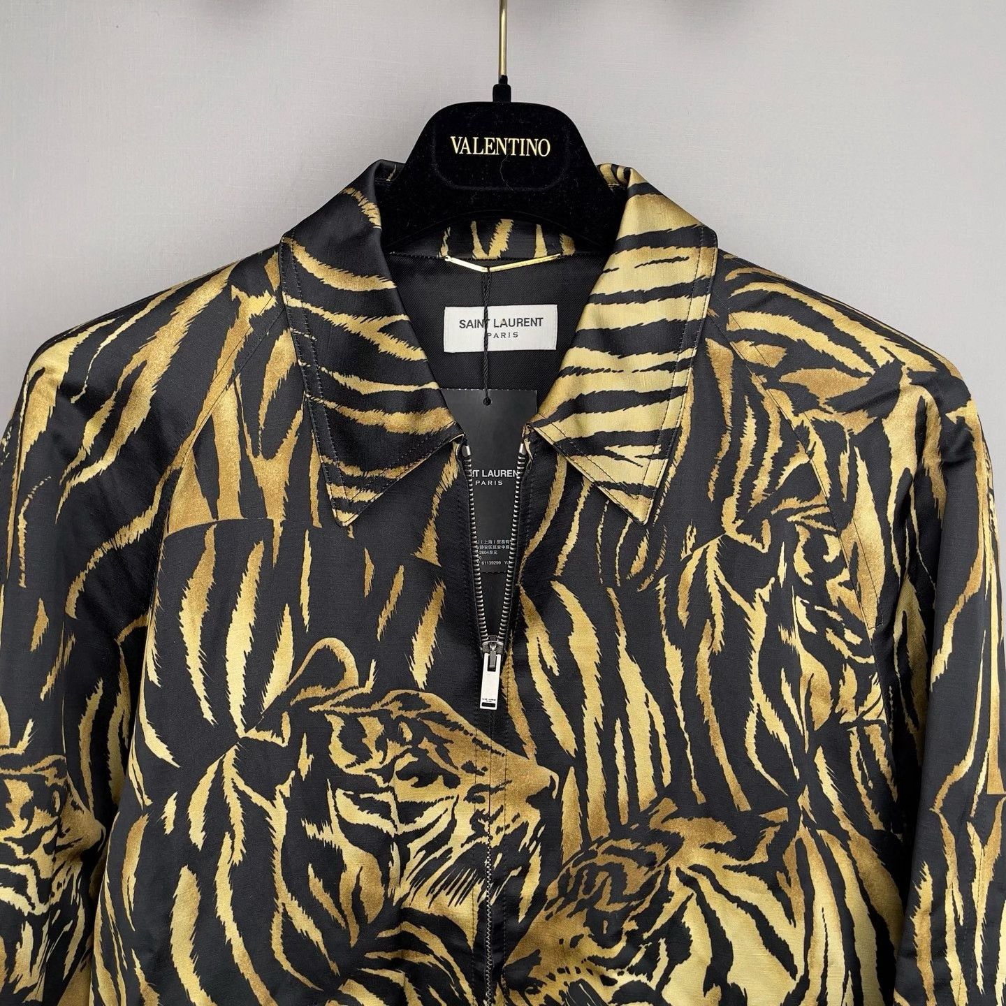 Saint Laurent Paris Saint Laurent Tiger-Print Jacket Size S / US 4 / IT 40 - 3 Thumbnail