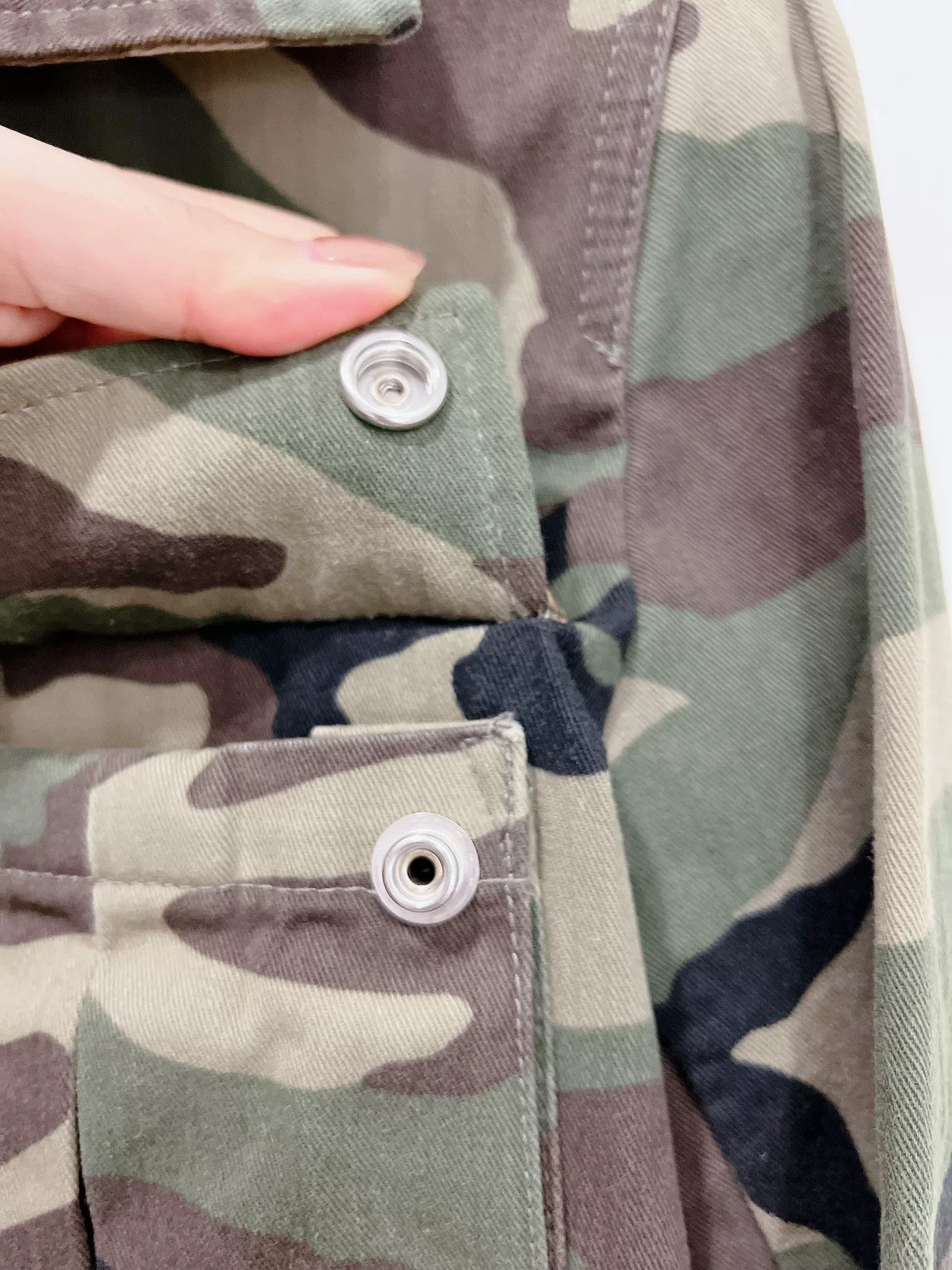 Saint Laurent Paris Saint Laurent Camouflage Slim Jacket Size XS / US 0-2 / IT 36-38 - 4 Thumbnail