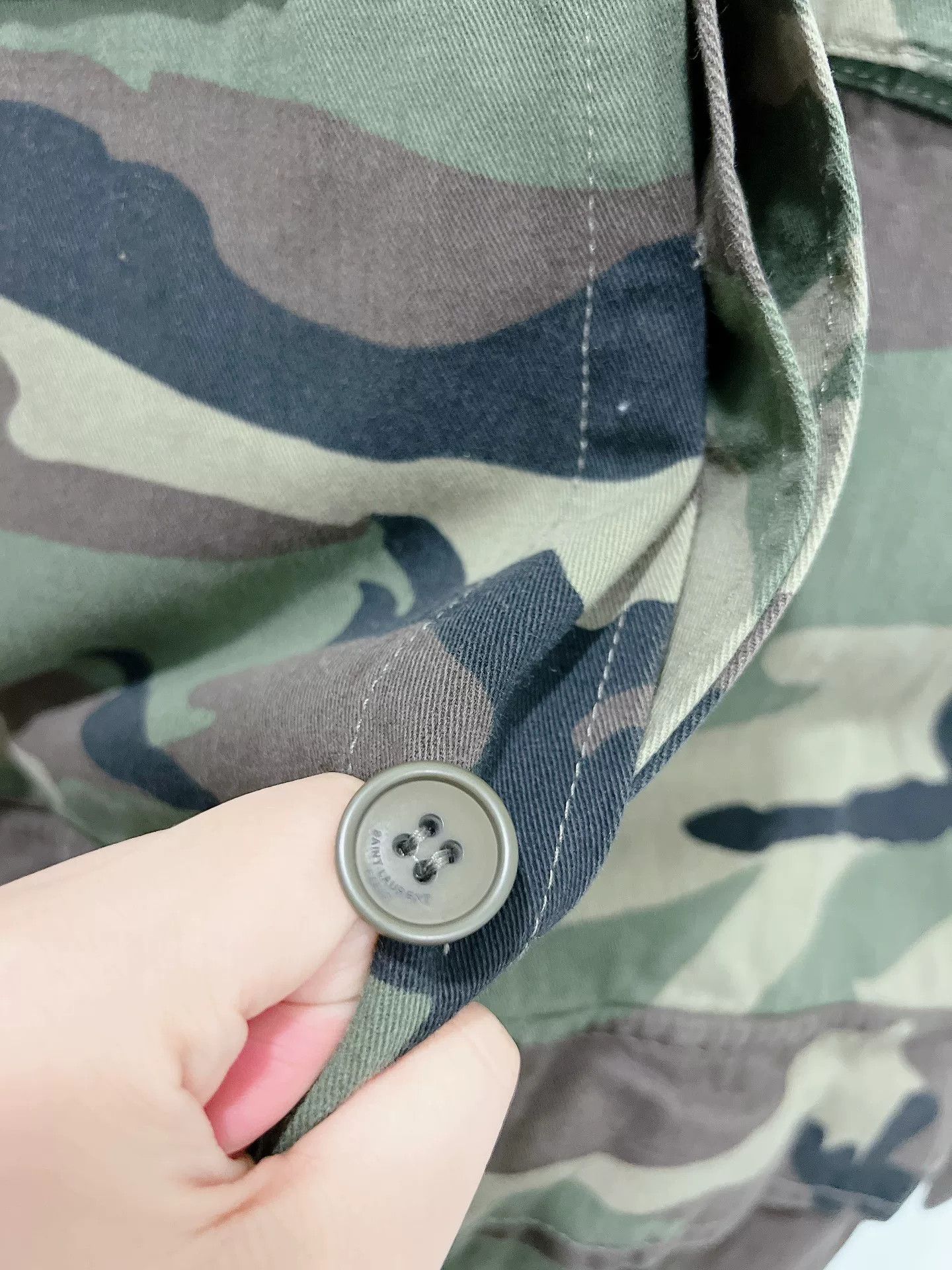 Saint Laurent Paris Saint Laurent Camouflage Slim Jacket Size XS / US 0-2 / IT 36-38 - 5 Thumbnail