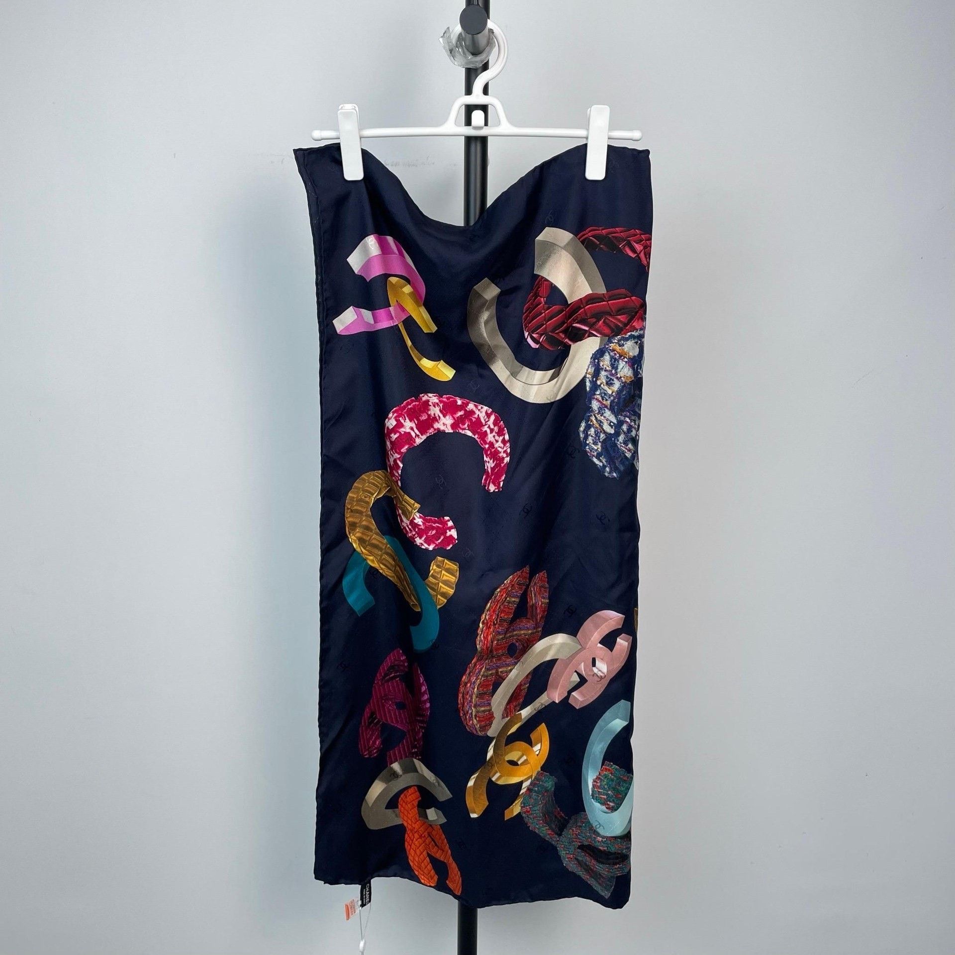 Chanel Chanel Retro Embroidered Multi Scarf S Men Size ONE SIZE - 4 Thumbnail