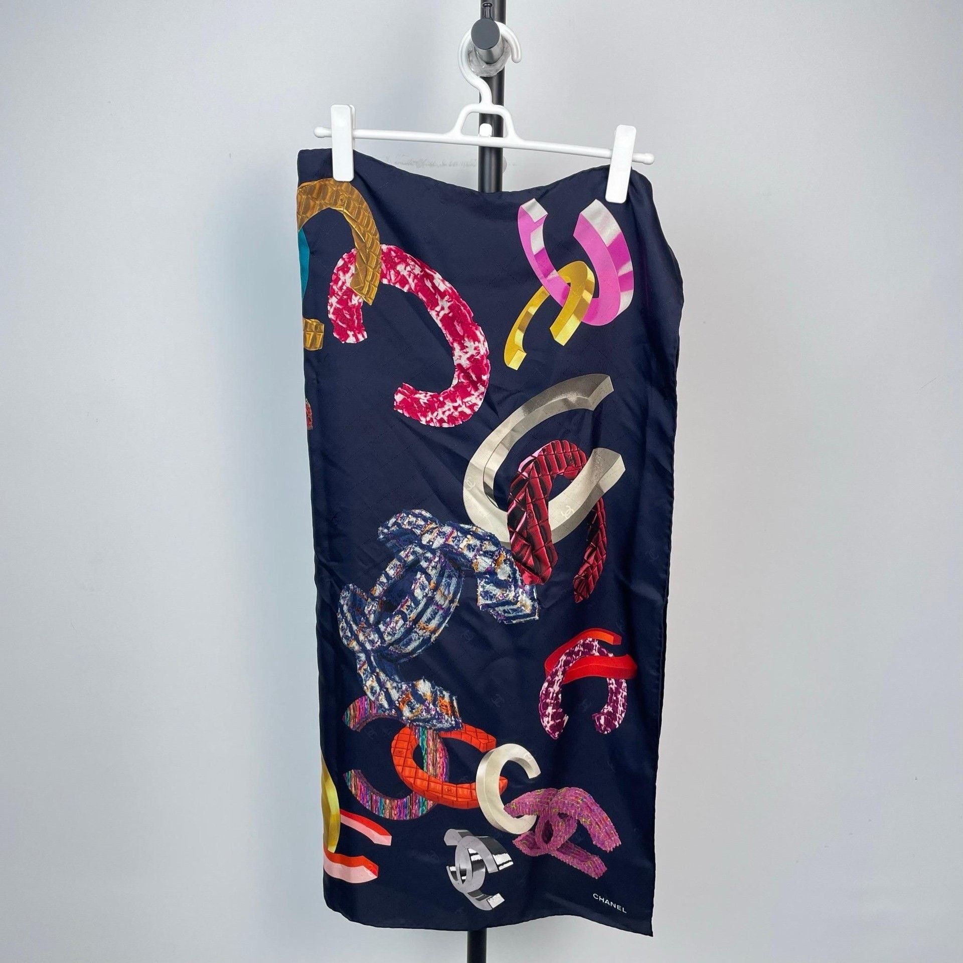 Chanel Chanel Retro Embroidered Multi Scarf S Men Size ONE SIZE - 2 Thumbnail