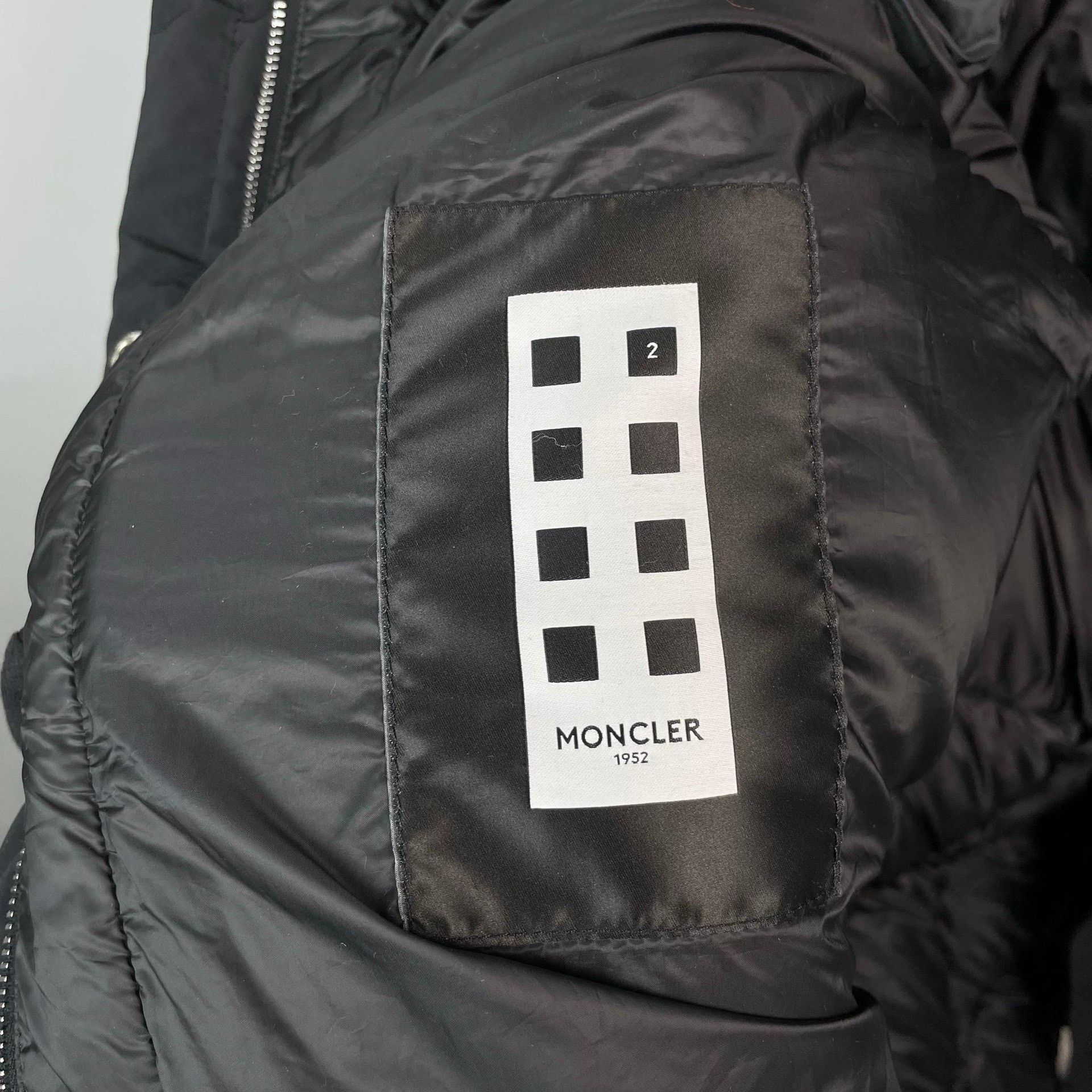 Moncler Moncler Long Black Down Jacket S Women Size S / US 4 / IT 40 - 7 Thumbnail