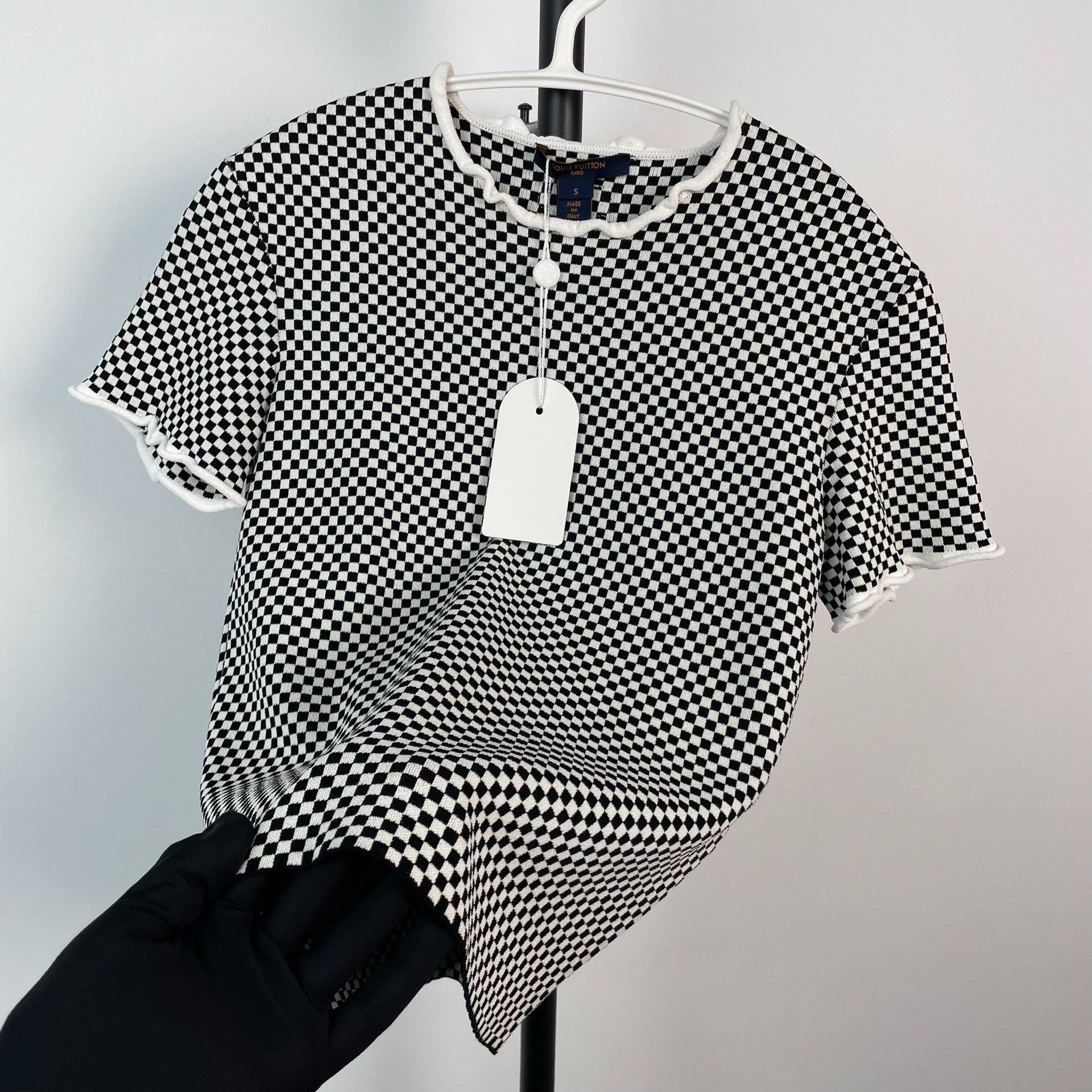 Louis Vuitton Louis Vuitton Black T-Shirt S Men Size US S / EU 44-46 / 1 - 5 Thumbnail
