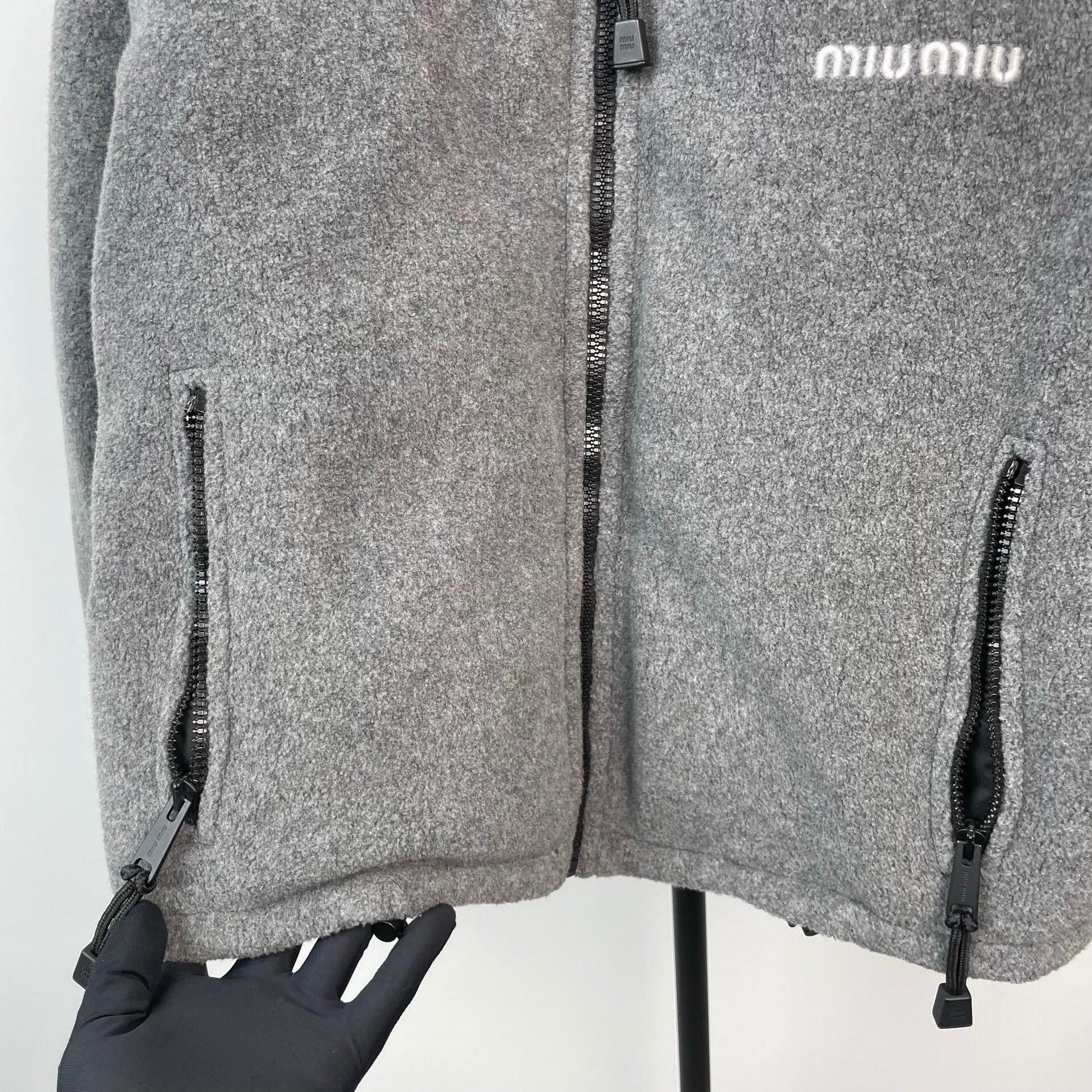 Miu Miu Miu Miu Gray Light Jacket 40 Men Size US M / EU 48-50 / 2 - 4 Thumbnail