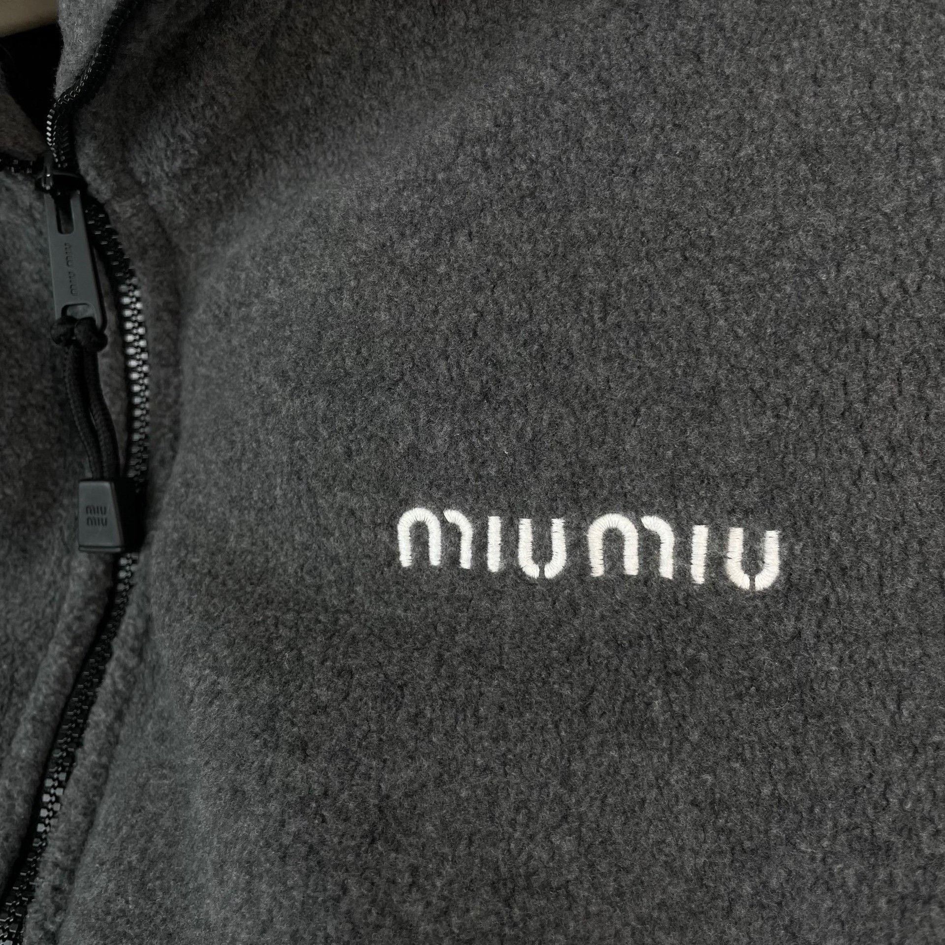 Miu Miu Miu Miu Gray Light Jacket 40 Men Size US M / EU 48-50 / 2 - 6 Thumbnail