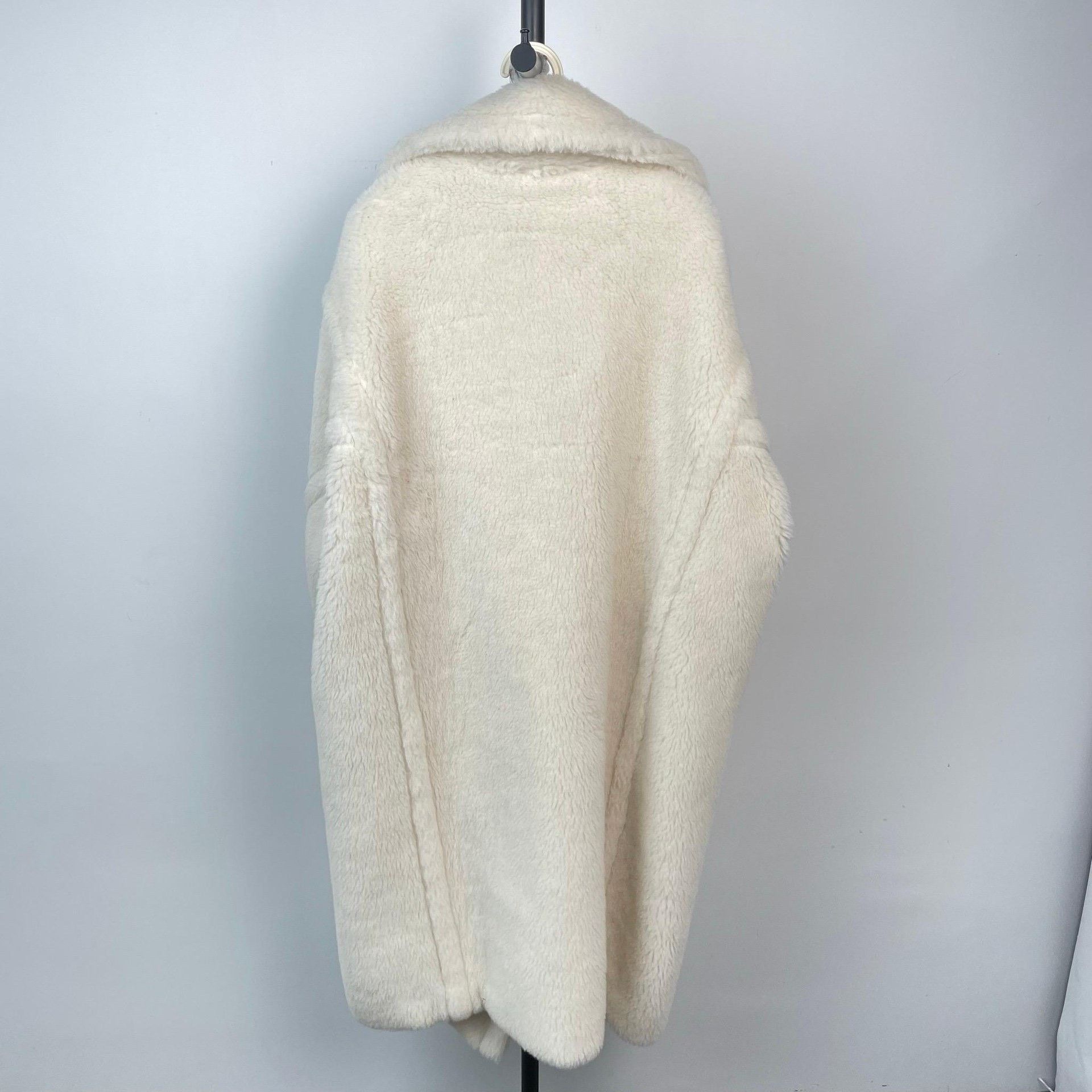Max Mara Max Mara White Coat XS Women Size XS / US 0-2 / IT 36-38 - 2 Thumbnail