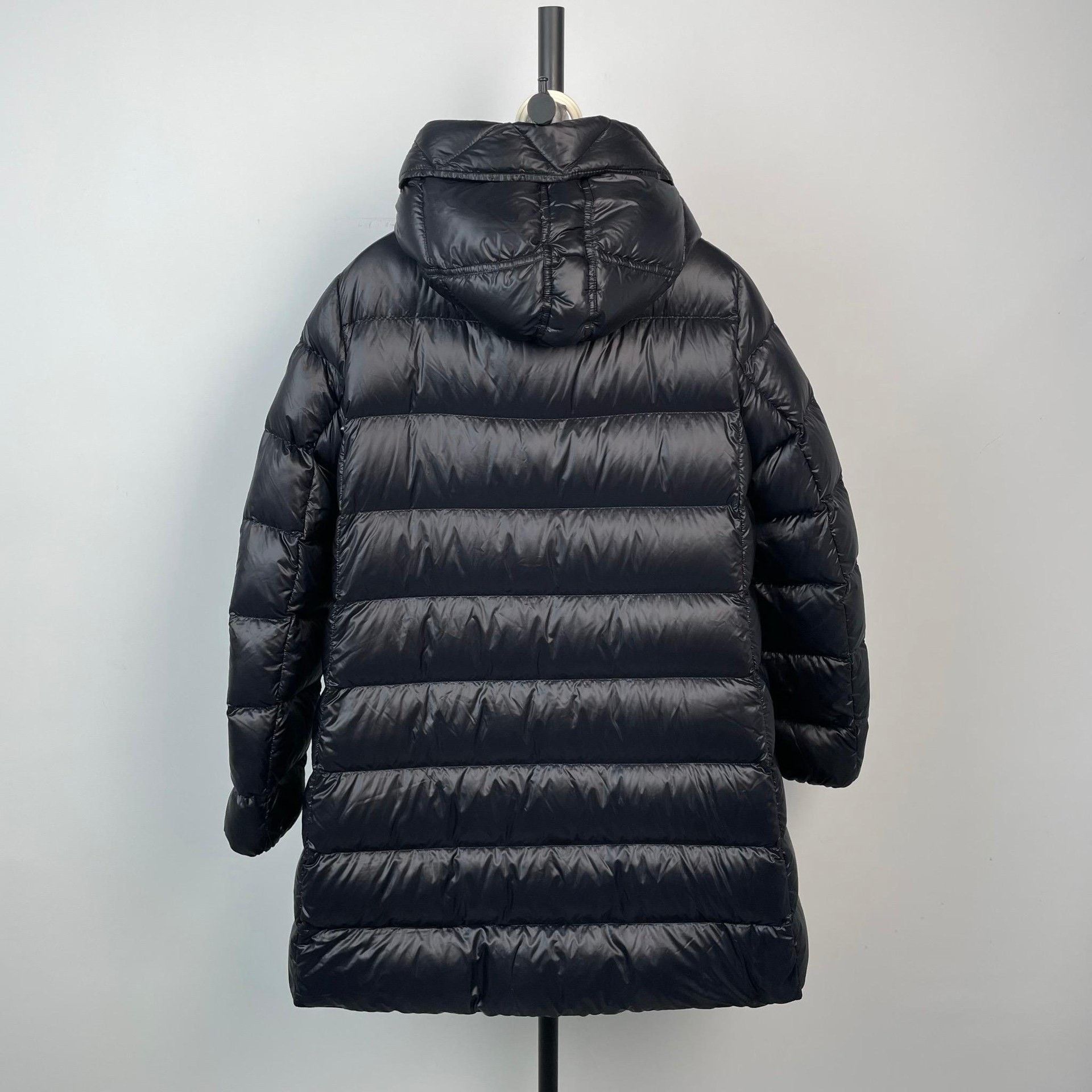 Moncler Moncler Retro Black Down Jacket XS Women Size XS / US 0-2 / IT 36-38 - 2 Thumbnail