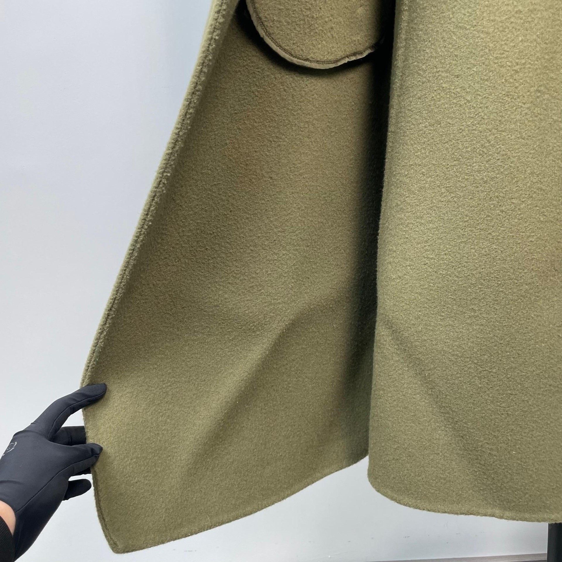 Loewe Loewe Long Green Coat 34 Women Size XS / US 0-2 / IT 36-38 - 9 Thumbnail