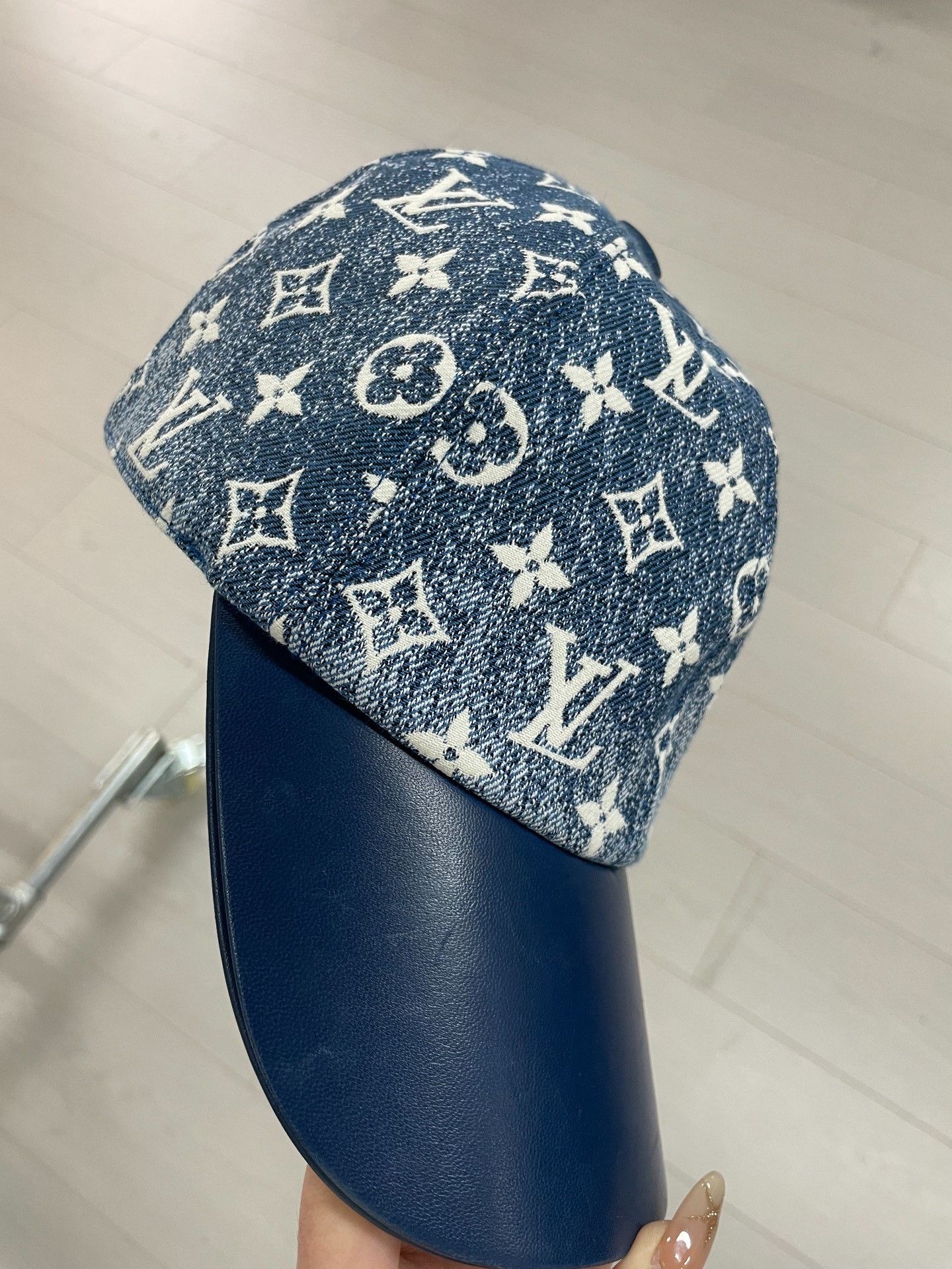 Louis Vuitton Louis Vuitton Blue Hat S Men Size ONE SIZE - 2 Thumbnail