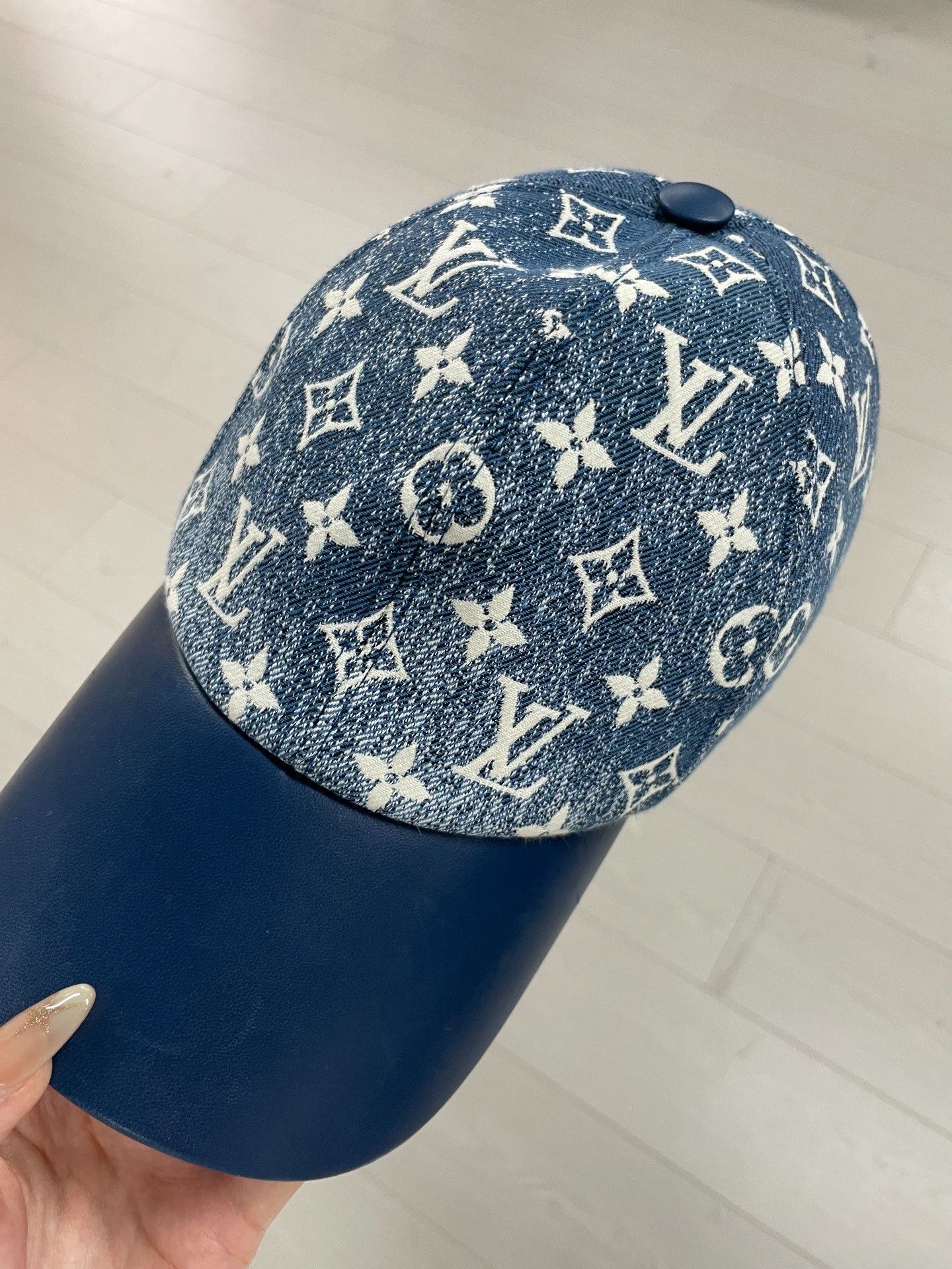 Louis Vuitton Louis Vuitton Blue Hat S Men Size ONE SIZE - 3 Thumbnail