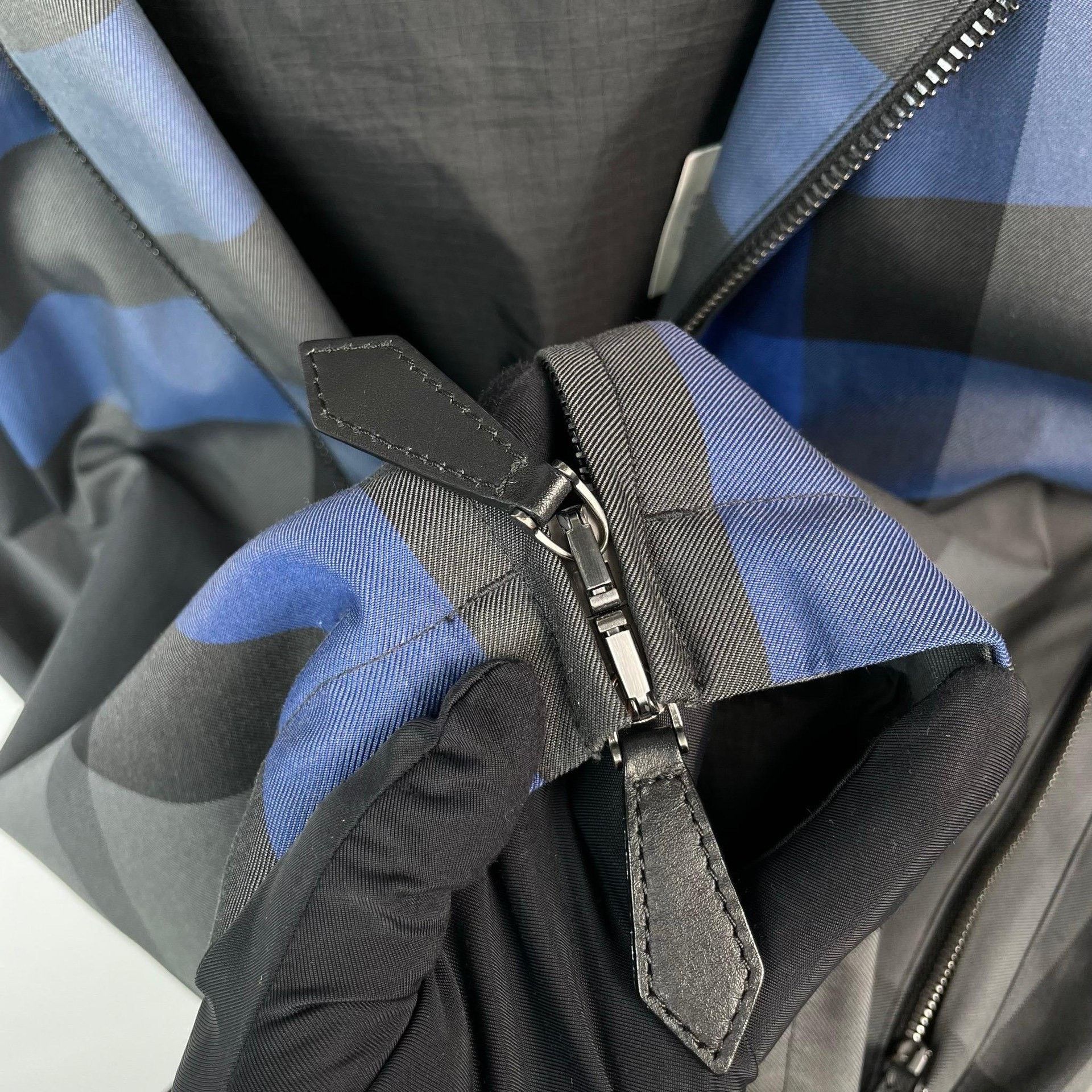 Burberry Burberry Blue Light Jacket M Men Size US M / EU 48-50 / 2 - 3 Thumbnail