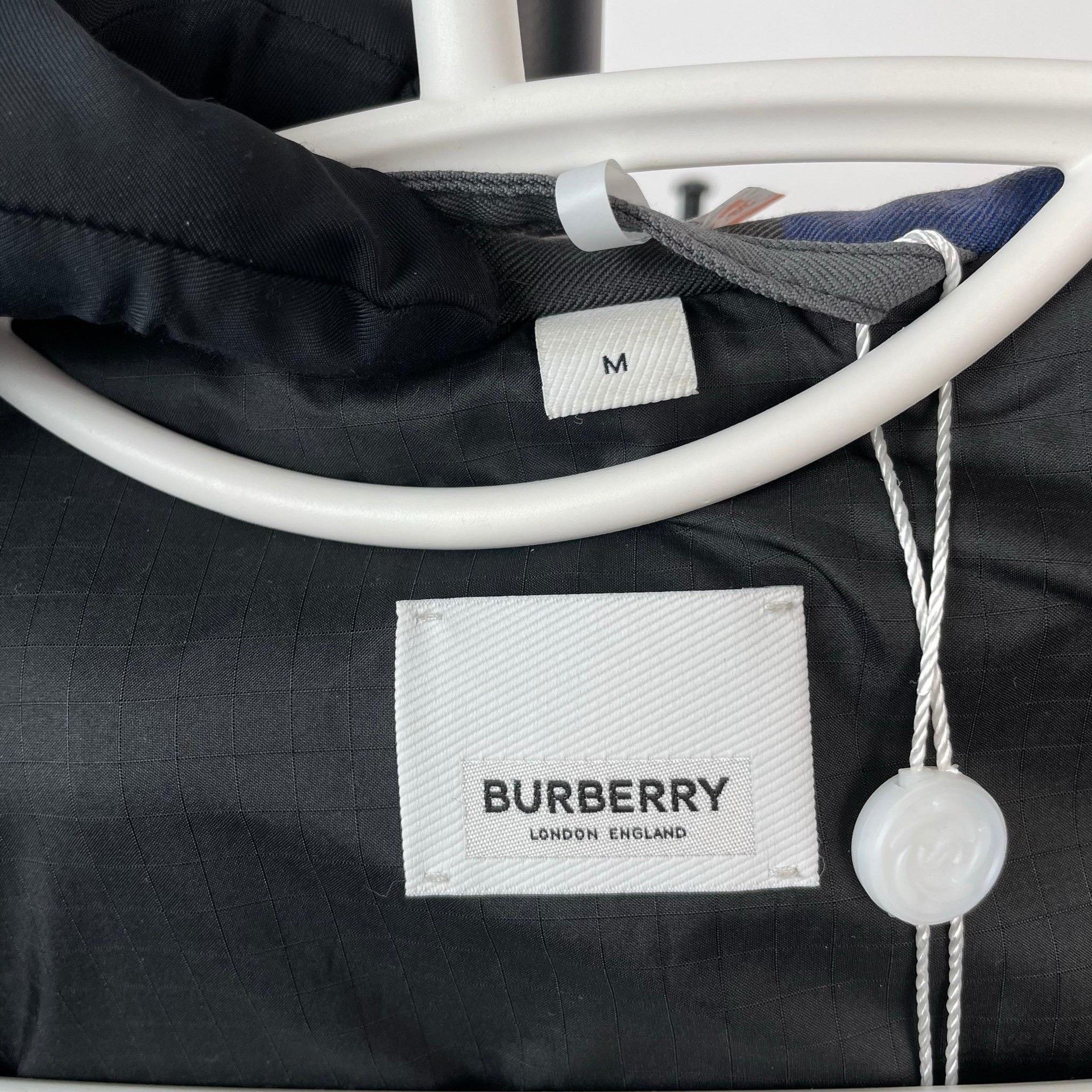 Burberry Burberry Blue Light Jacket M Men Size US M / EU 48-50 / 2 - 5 Thumbnail