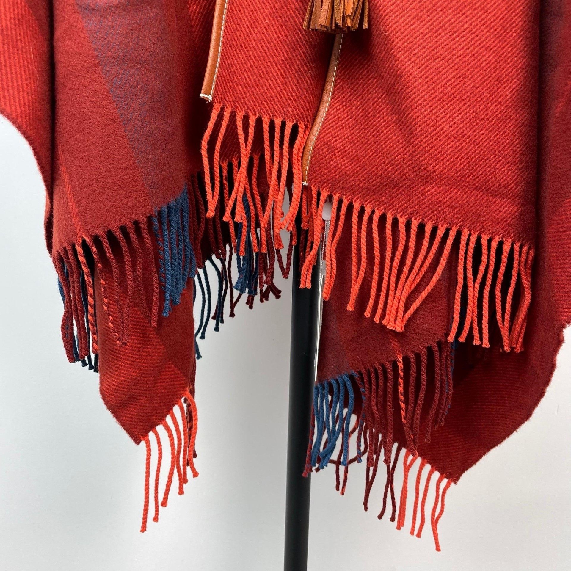 Hermes Hermes Red Scarf 25 Men Size ONE SIZE - 4 Thumbnail