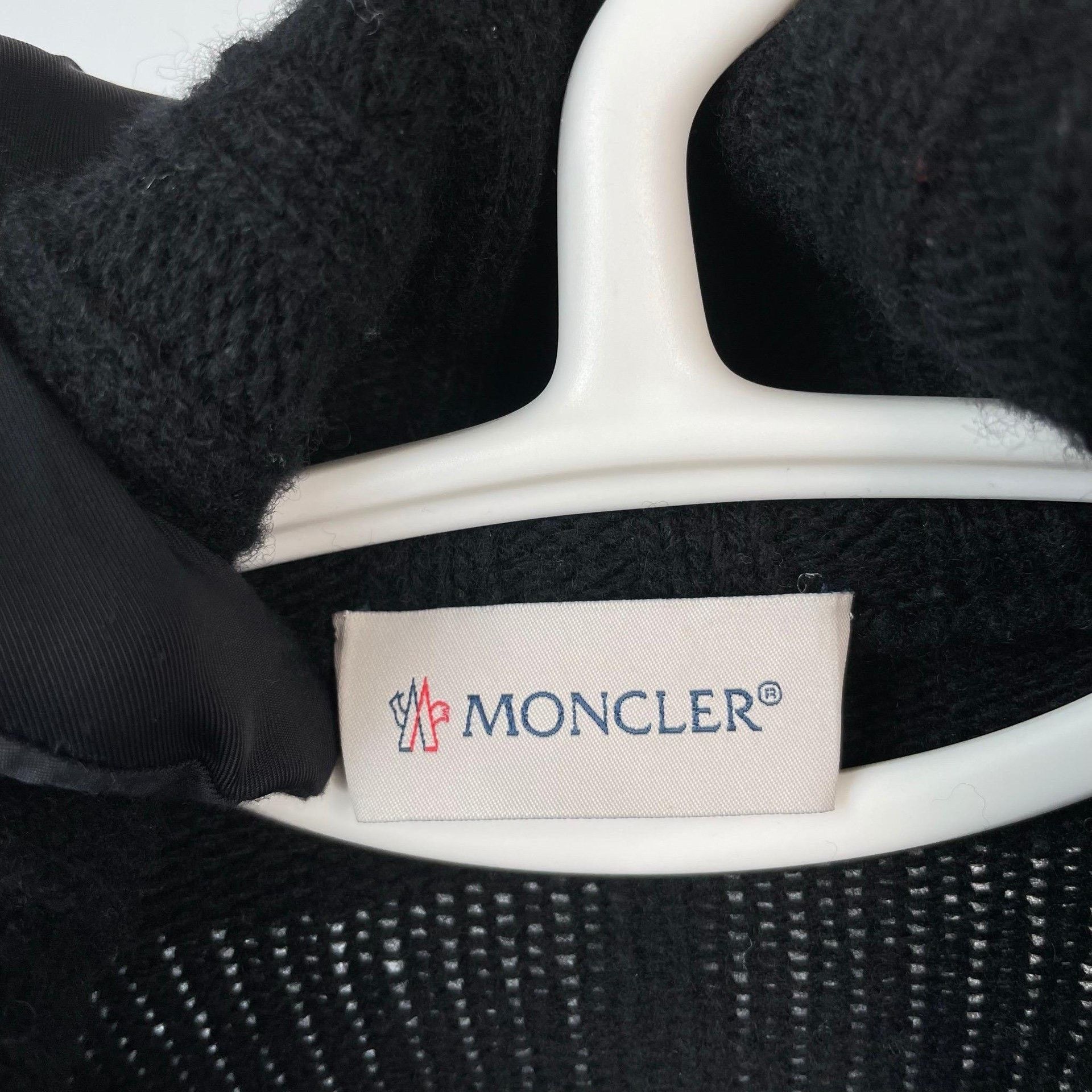 Moncler Moncler Knit Black Heavy Coat L Men Size US L / EU 52-54 / 3 - 4 Thumbnail