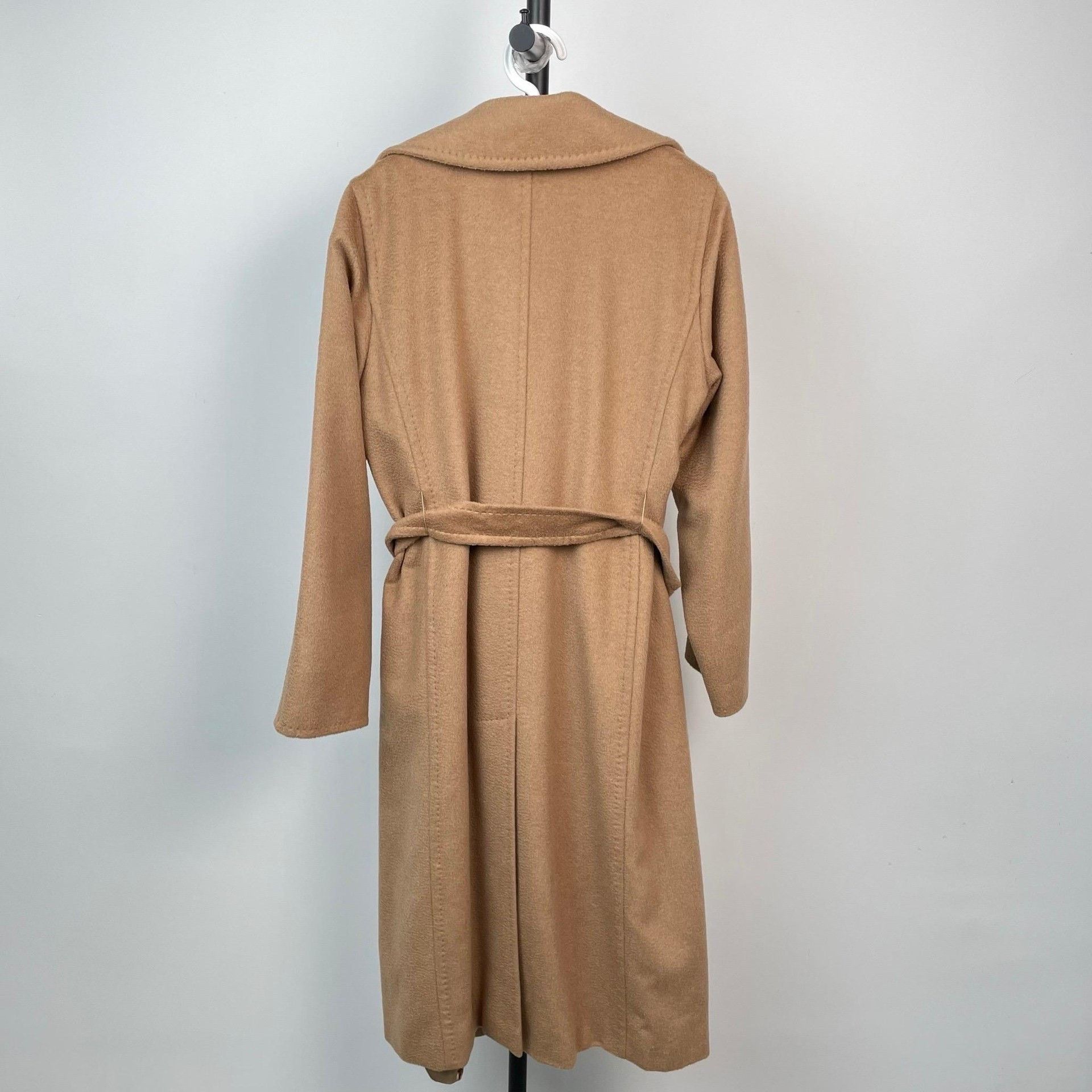 Max Mara Max Mara Coat 40 Women Size M / US 6-8 / IT 42-44 - 2 Thumbnail